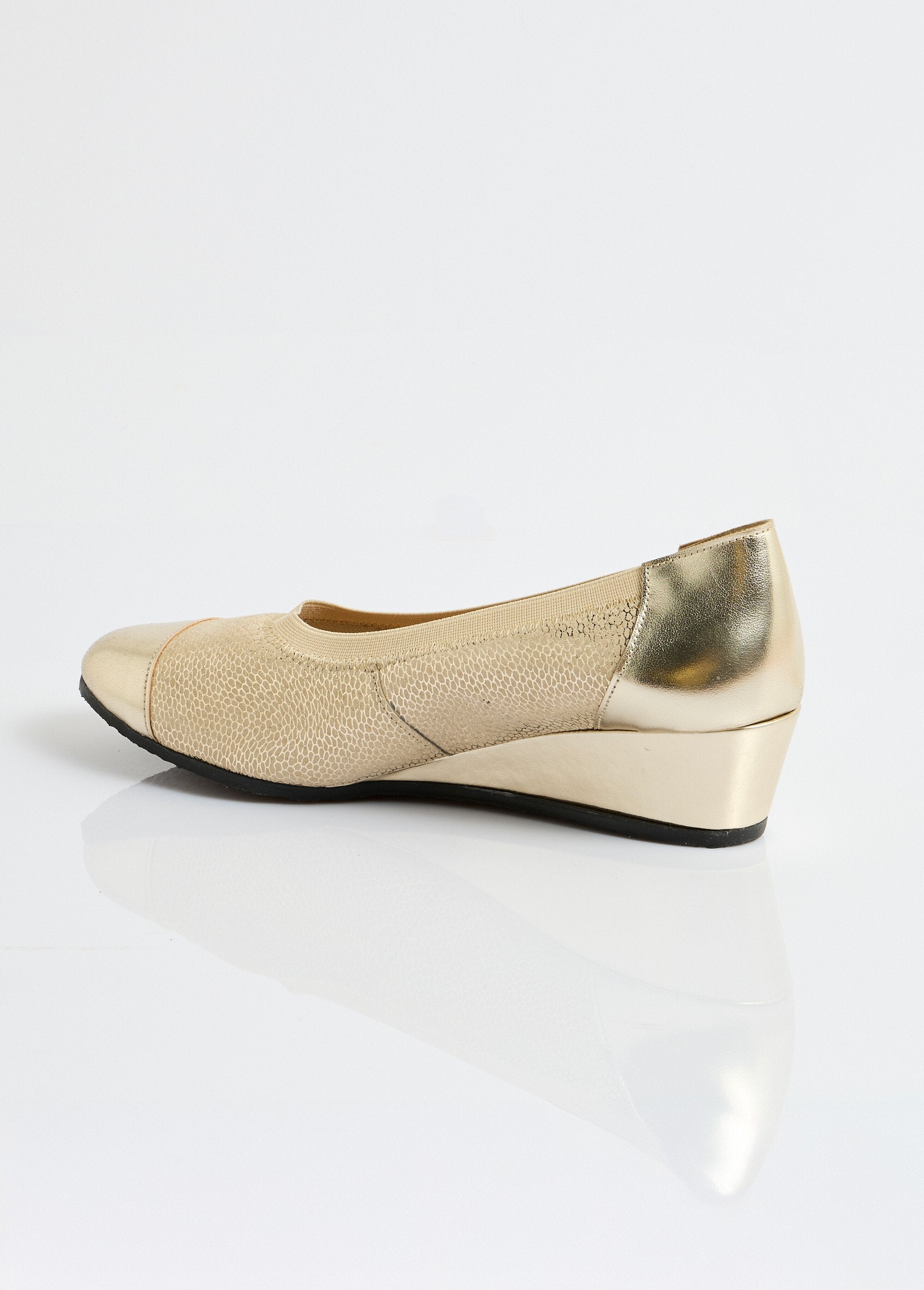 Bailarinas_de_cuña_de_cuero_bimaterial_Dorado_DO1_slim