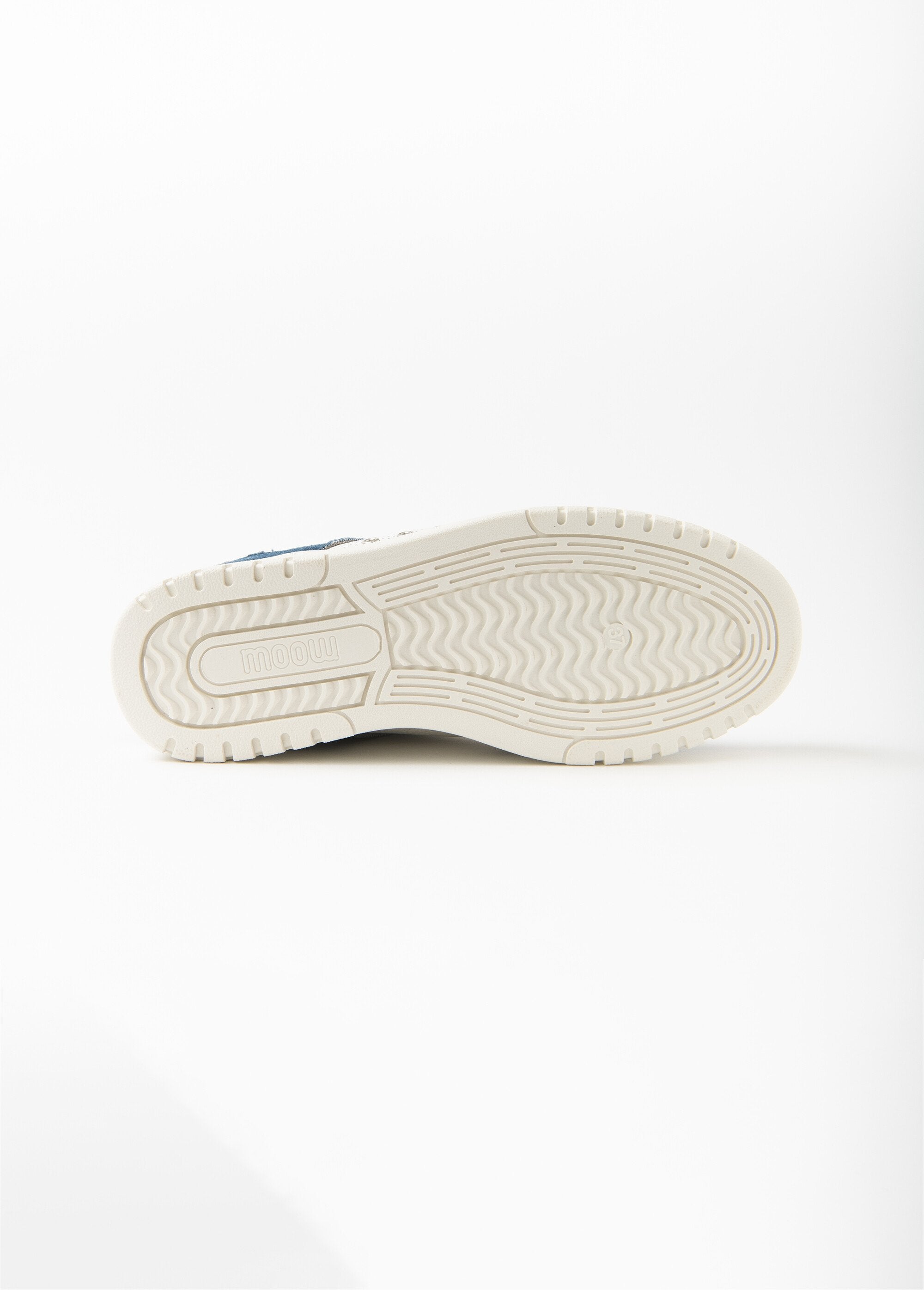 Zapatillas_vaqueras_y_perforadas_Azul_UN1_slim