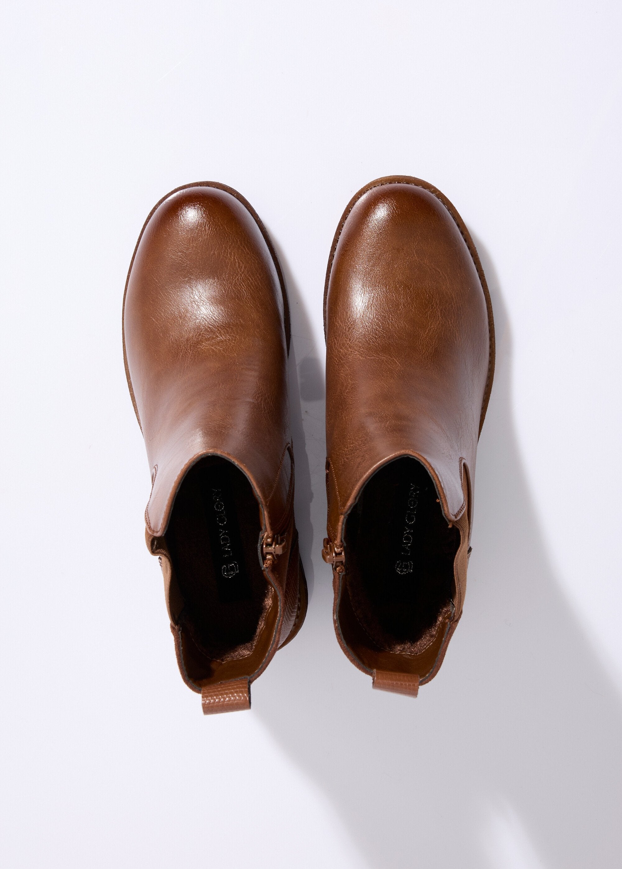 Botas_Chelsea_de_tacón_y_punta_redonda_Castaño_OV1_slim