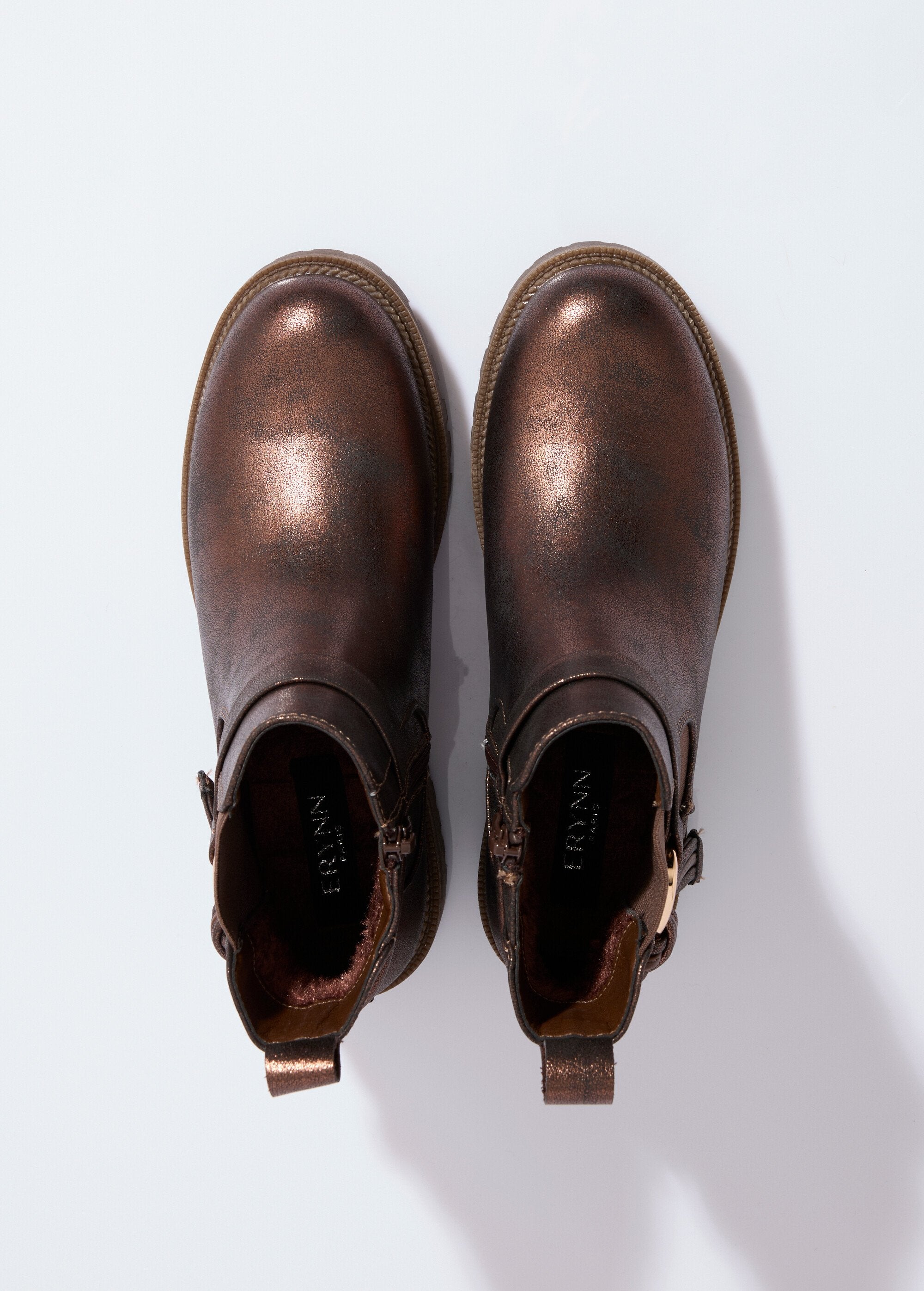 Botas_planas_de_ante_con_estampado_de_leopardo_Castaño_OV1_slim