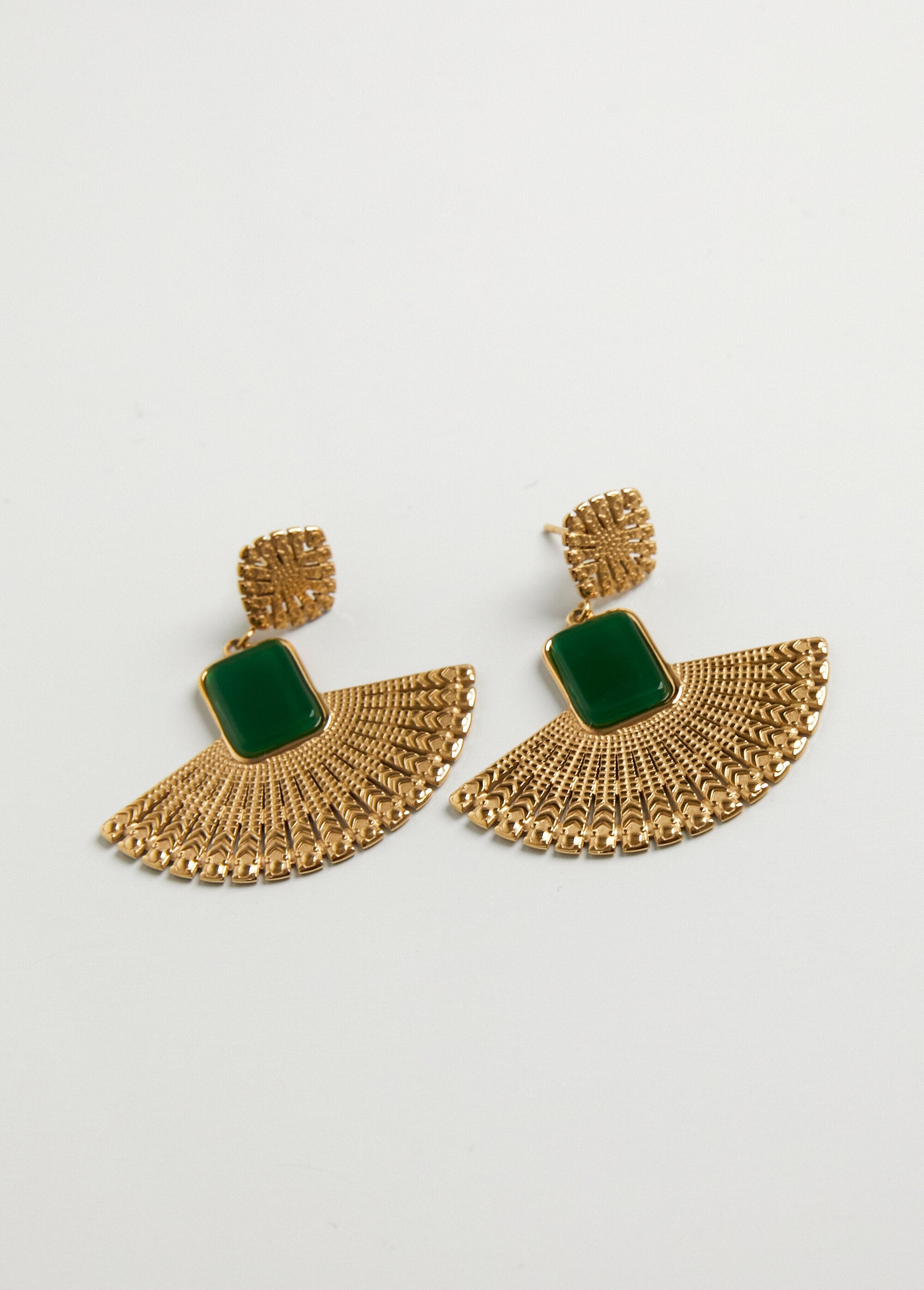 Pendientes_de_acero_en_forma_de_abanico_Oro_y_verde_DE1_slim