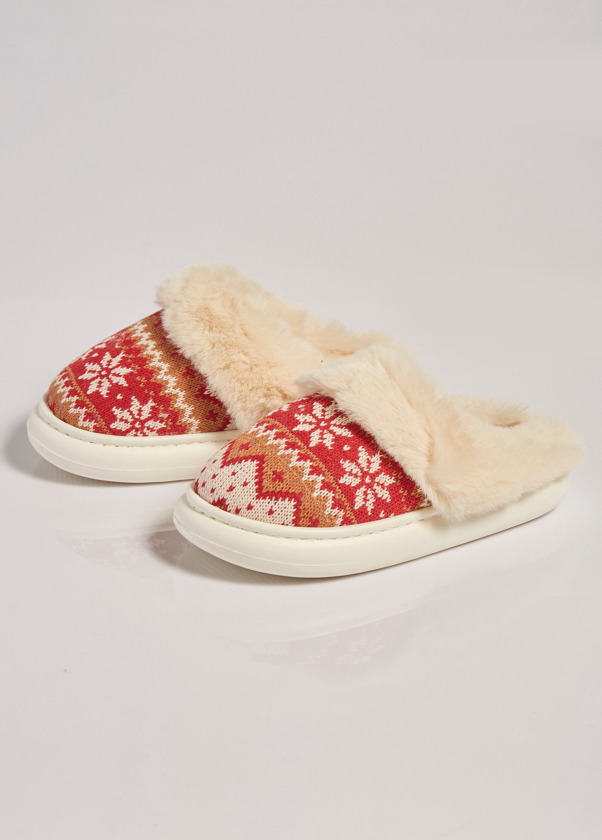 Pantuflas_de_piel_y_jacquard_con_motivos_navideños_Rojo_DE1_slim