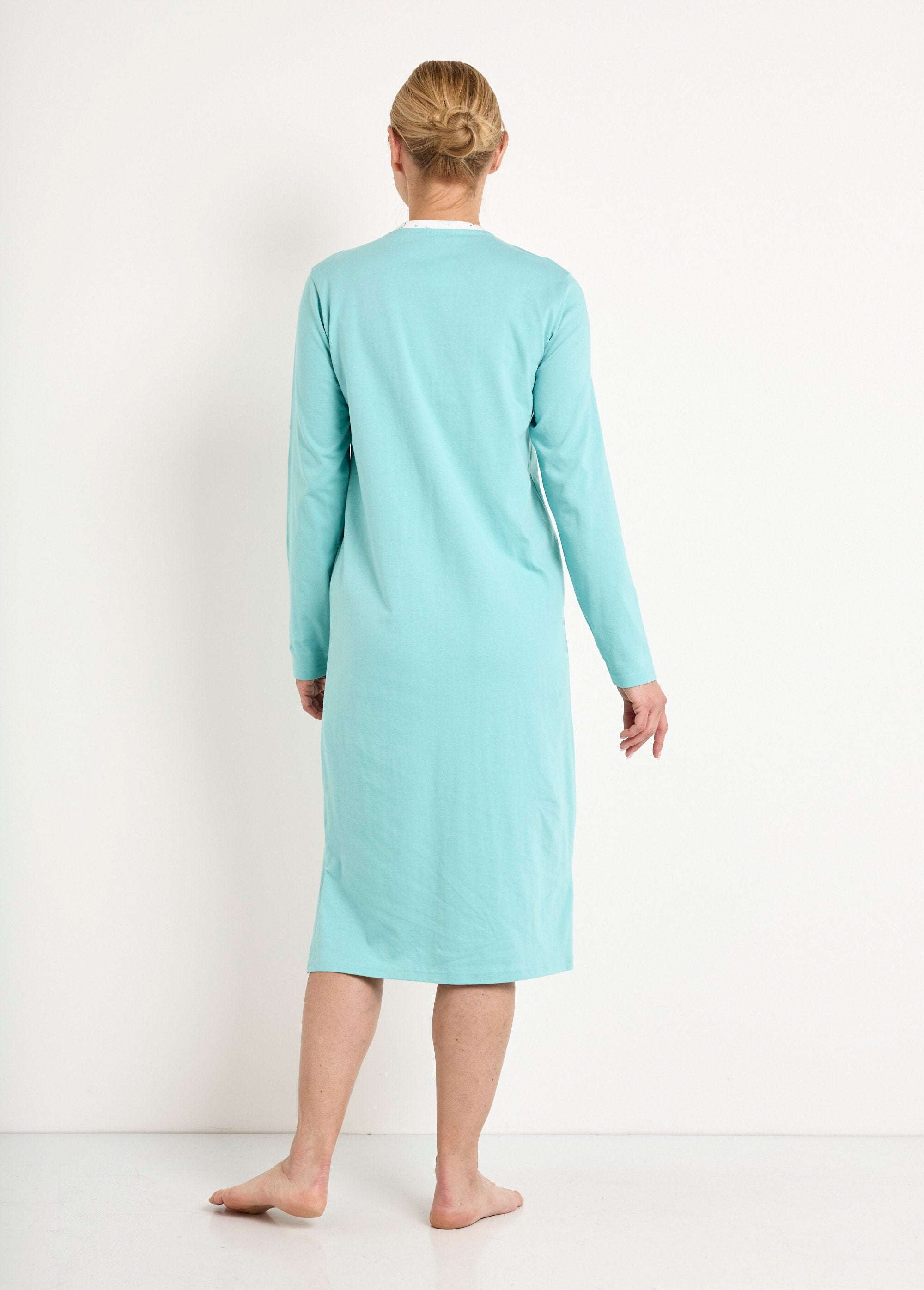Camisón_de_algodón_con_botones_y_largo_medio_Agua_DO1_slim