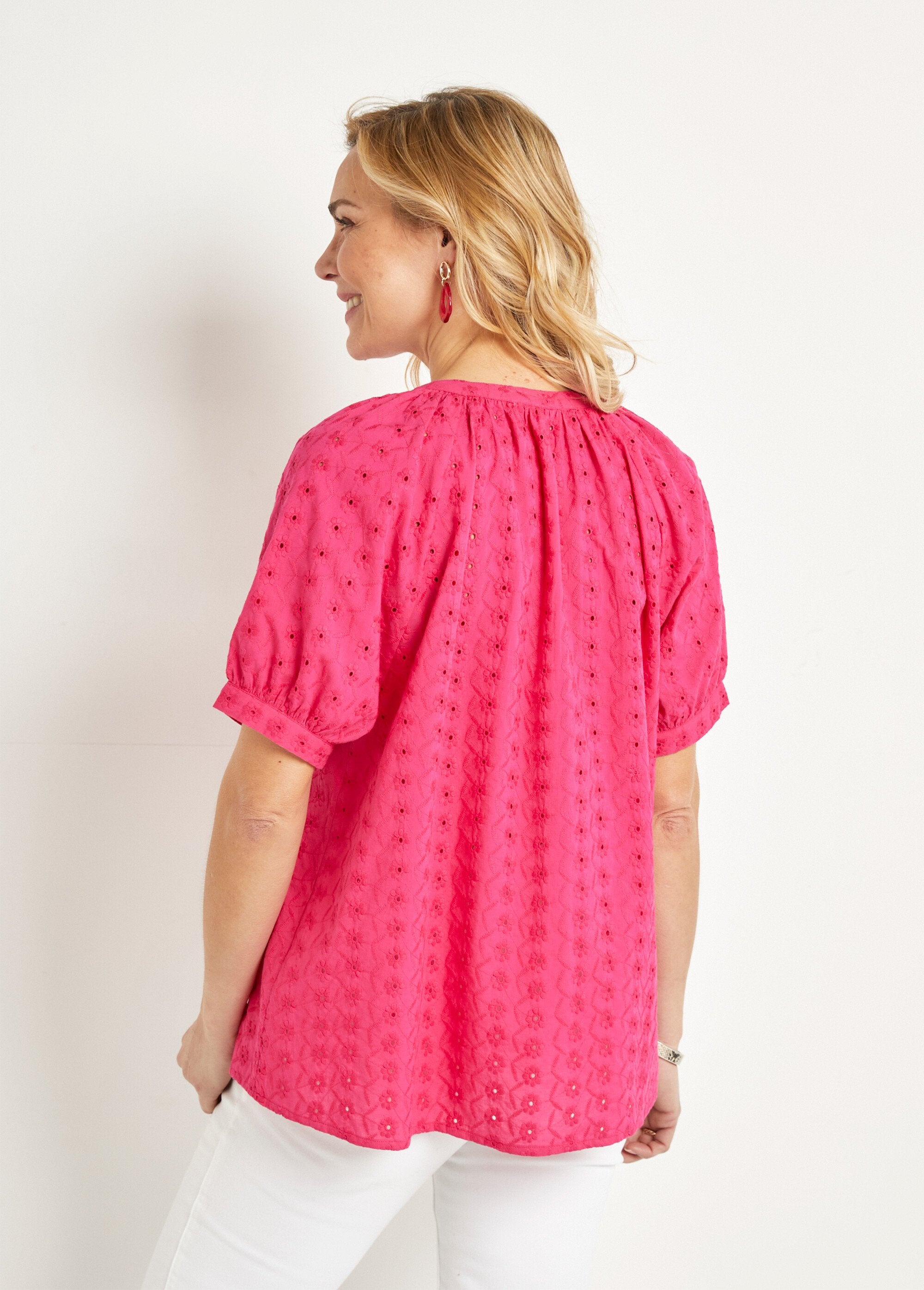 Blusa_holgada_de_algodón_bordada_sin_cuello_Fucsia_DO1_slim