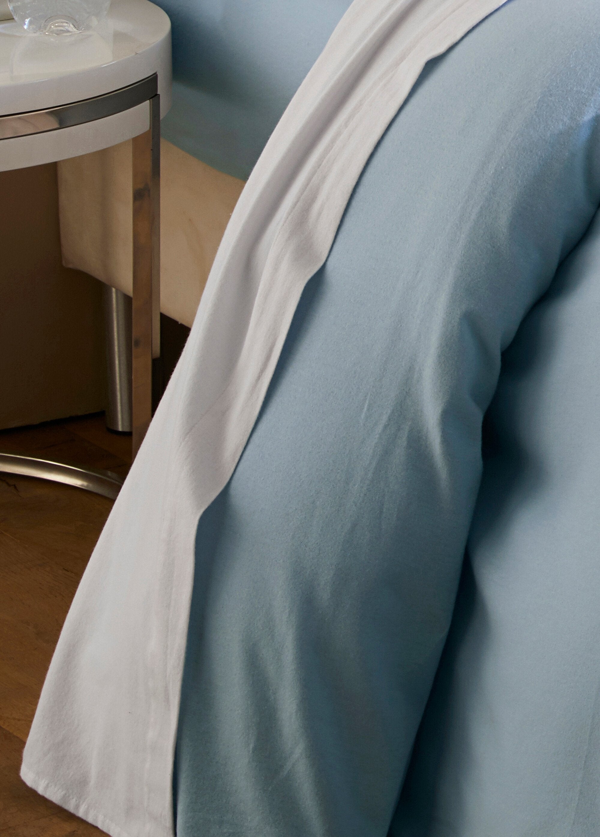 Sábana_bajera_franela_algodón_liso_165_g_Cielo_azul_DE1_slim