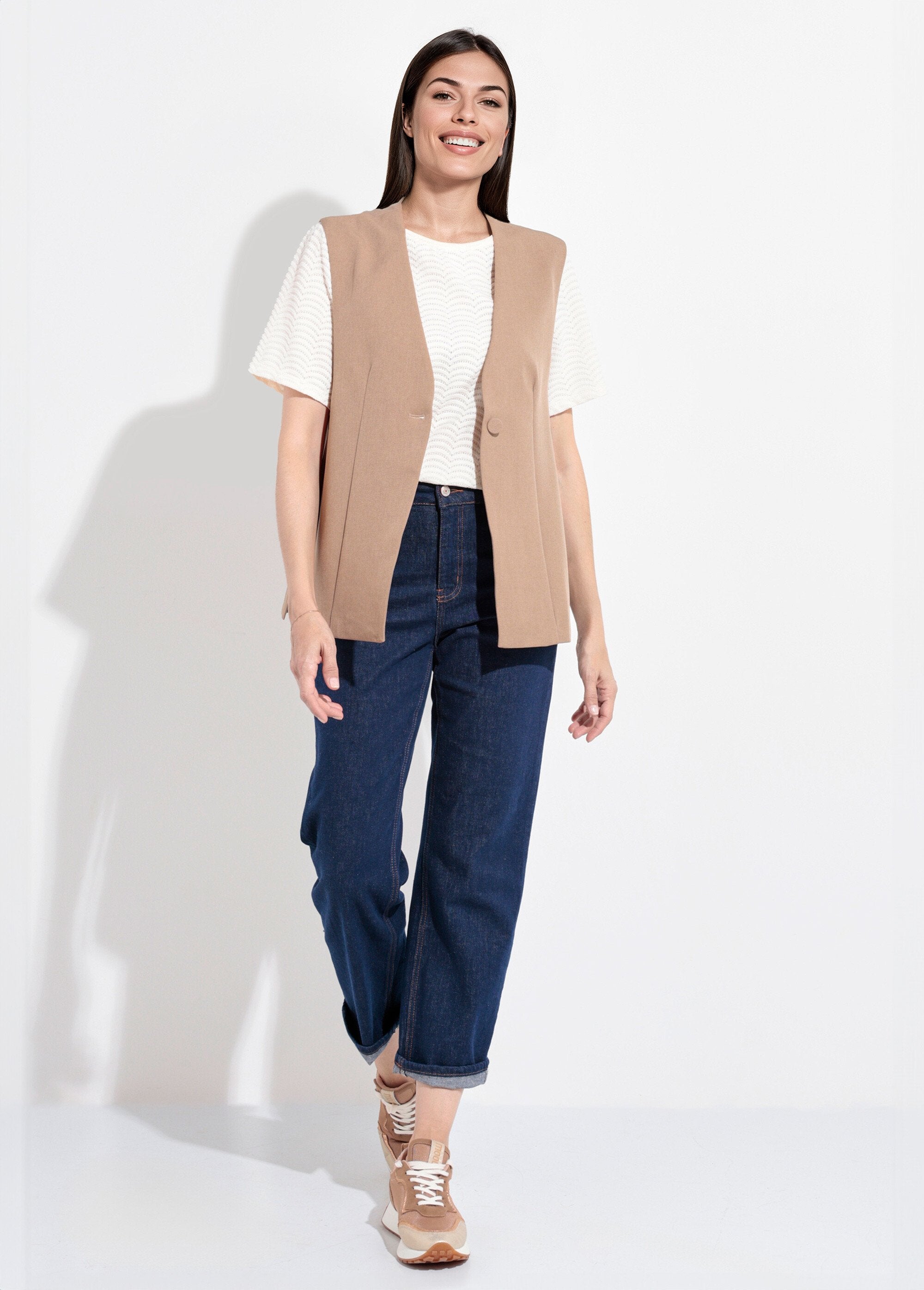 Chaleco_de_traje_sin_mangas_con_botones_laterales_Beige_SF1_slim