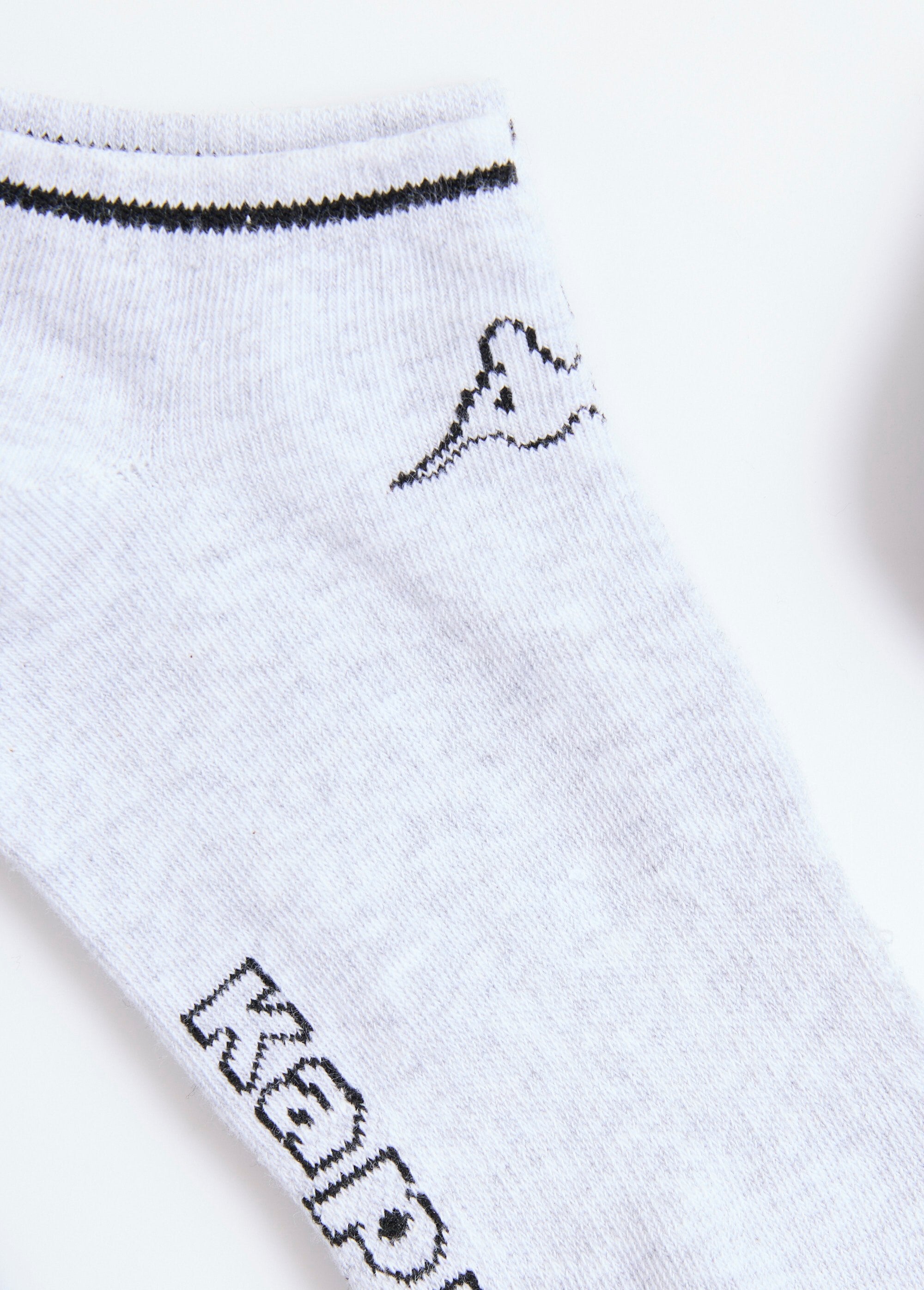 Pack_de_3_calcetines_modelos_surtidos_Negro_a_juego_DE3_slim