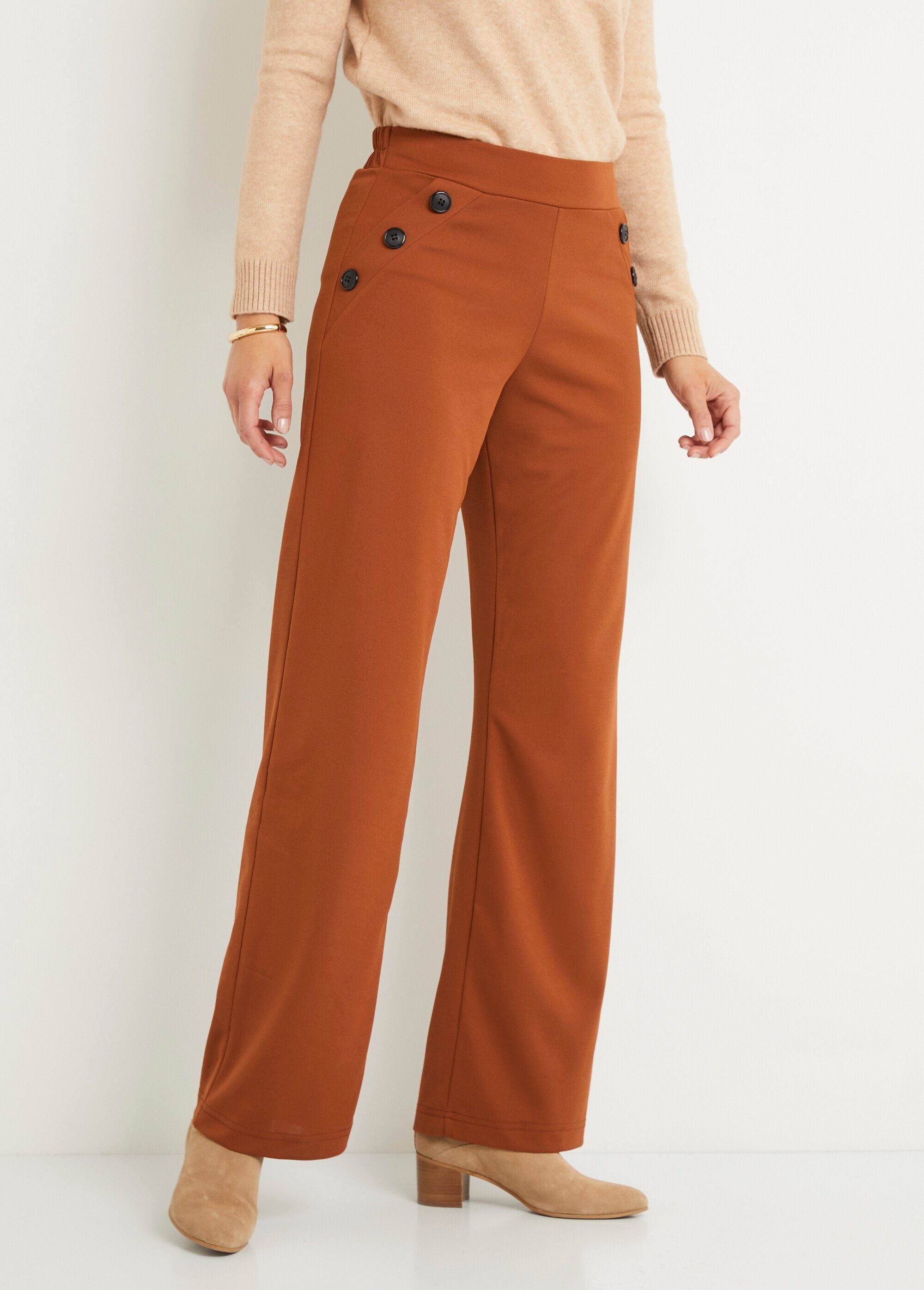 Pantalón_semielástico_de_pierna_ancha,_liso_camello_FA1_slim