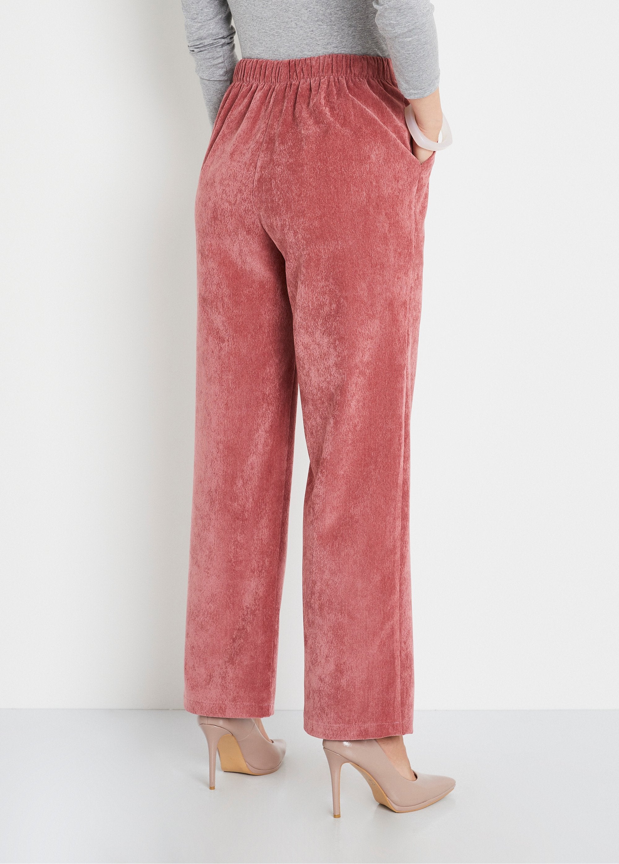 Pantalones_de_pata_ancha_en_terciopelo_milleraies_con_efecto_puente_rosa_viejo_DO1_slim