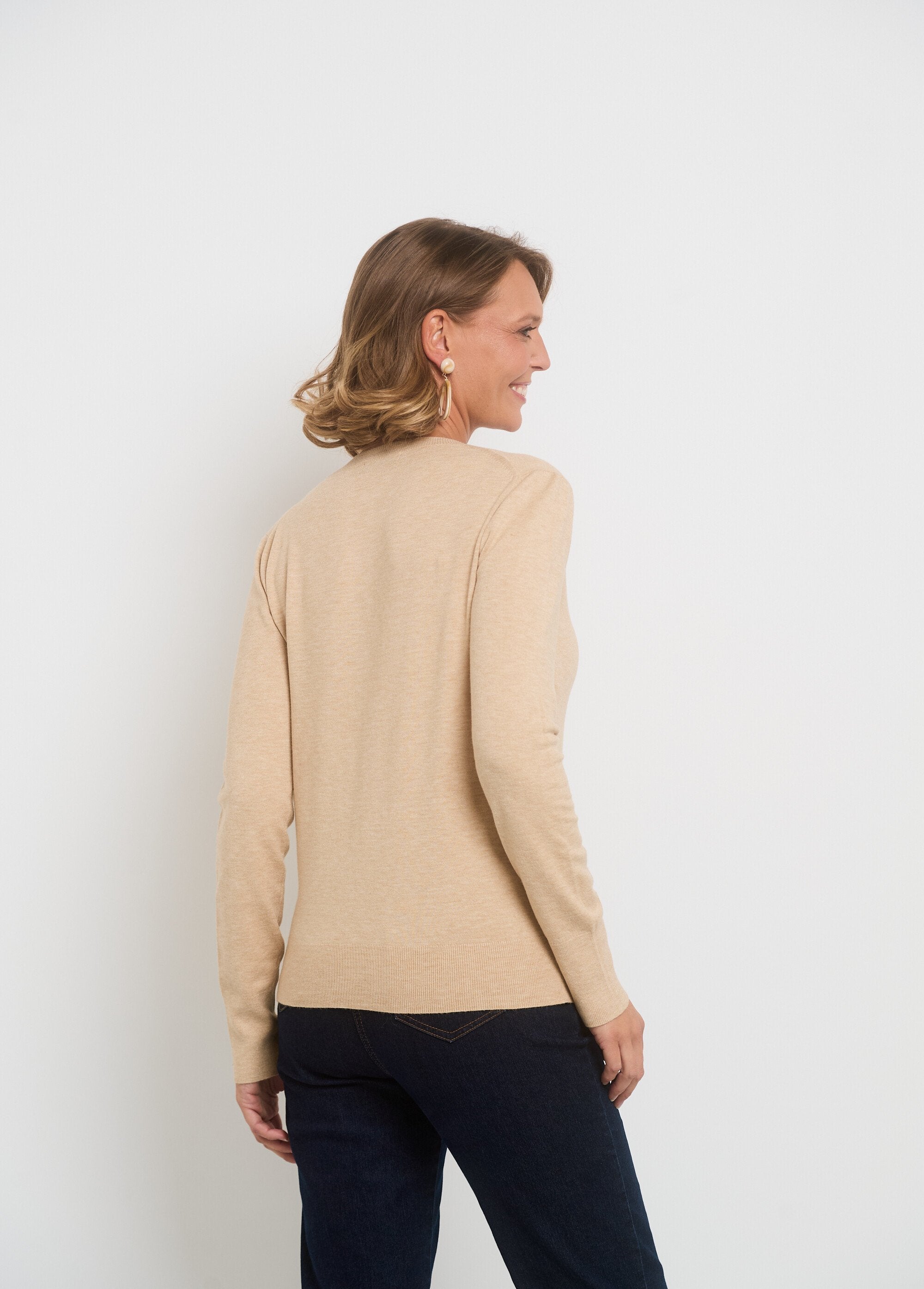Jersey_de_manga_larga_en_punto_de_galga_fina_Beige_DO1_slim