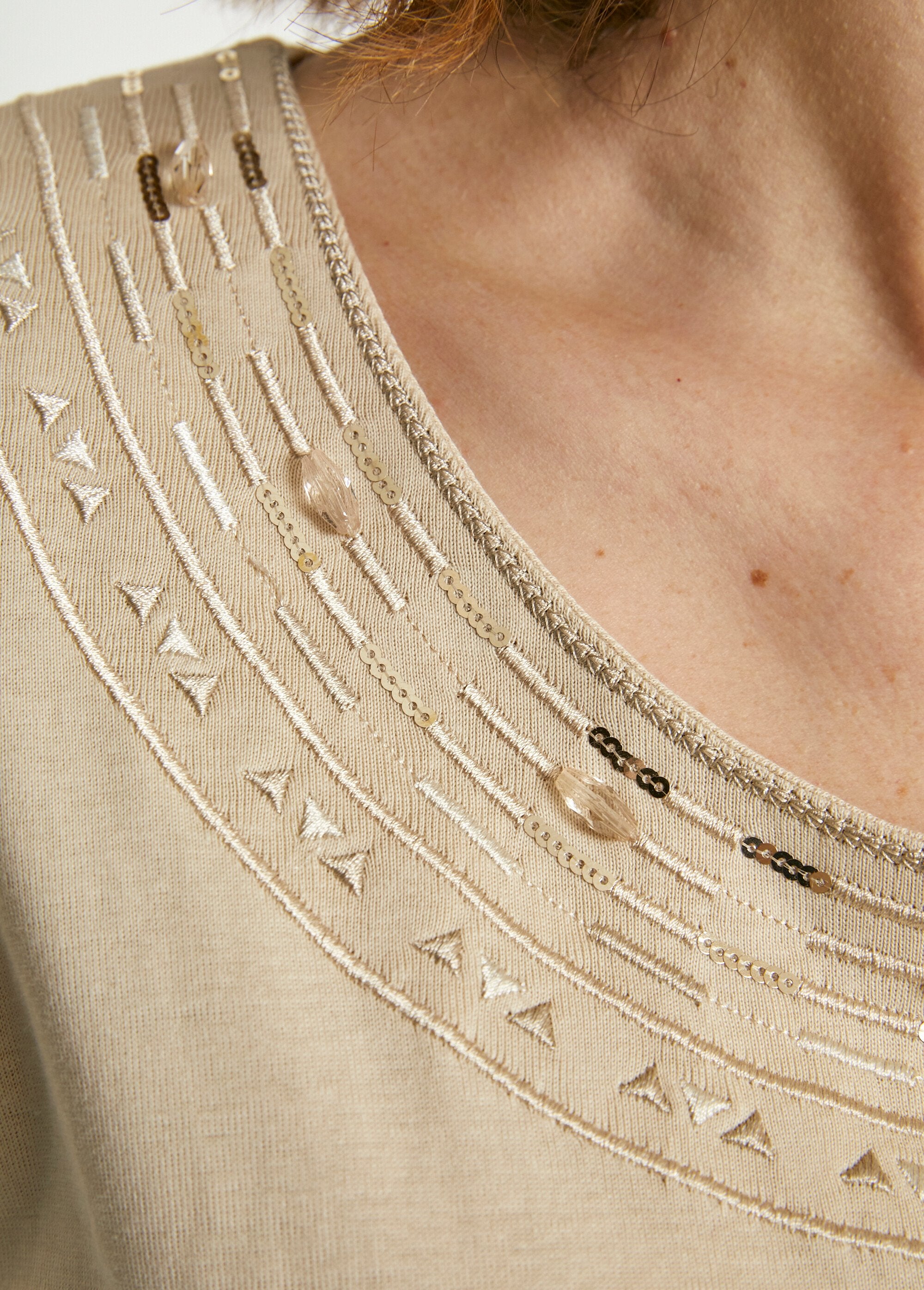 Vestido_corto_de_playa_con_mangas_kimono_Arena_DE5_slim