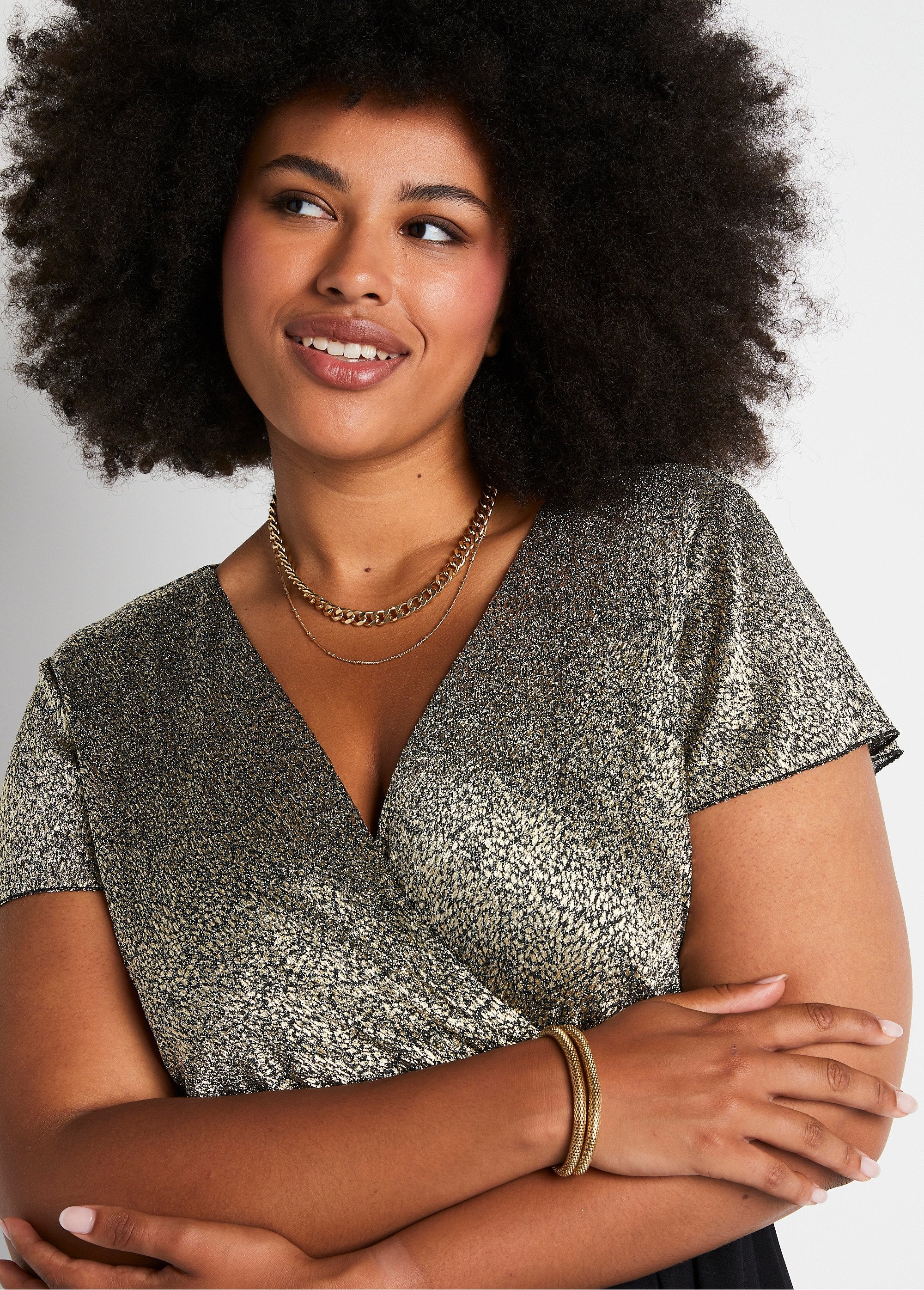 Vestido_largo_cruzado_bicolor_Negro_y_oro_DE1_curvy