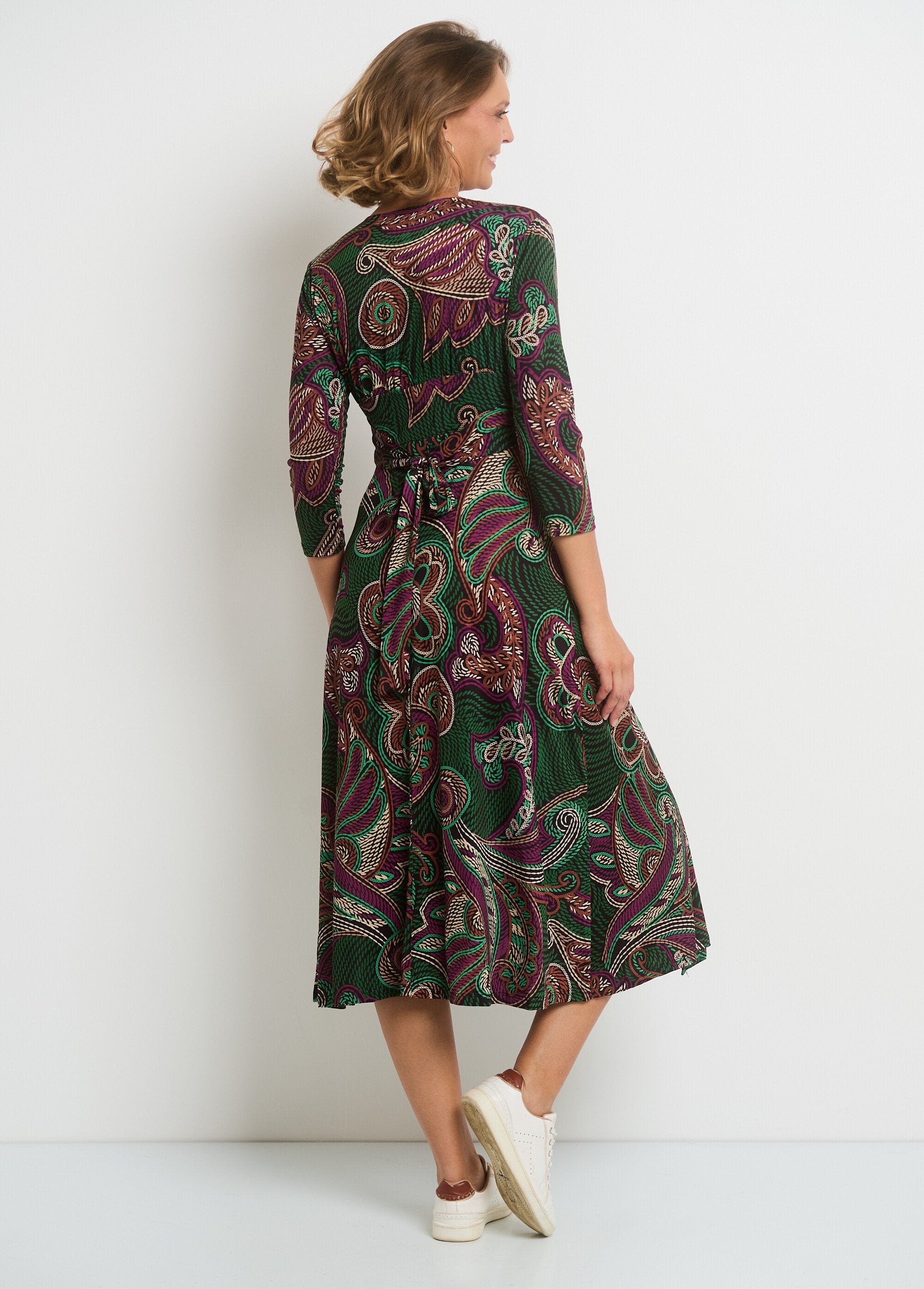 Vestido_drapeado_de_malla_rosa_y_verde_DO1_slim