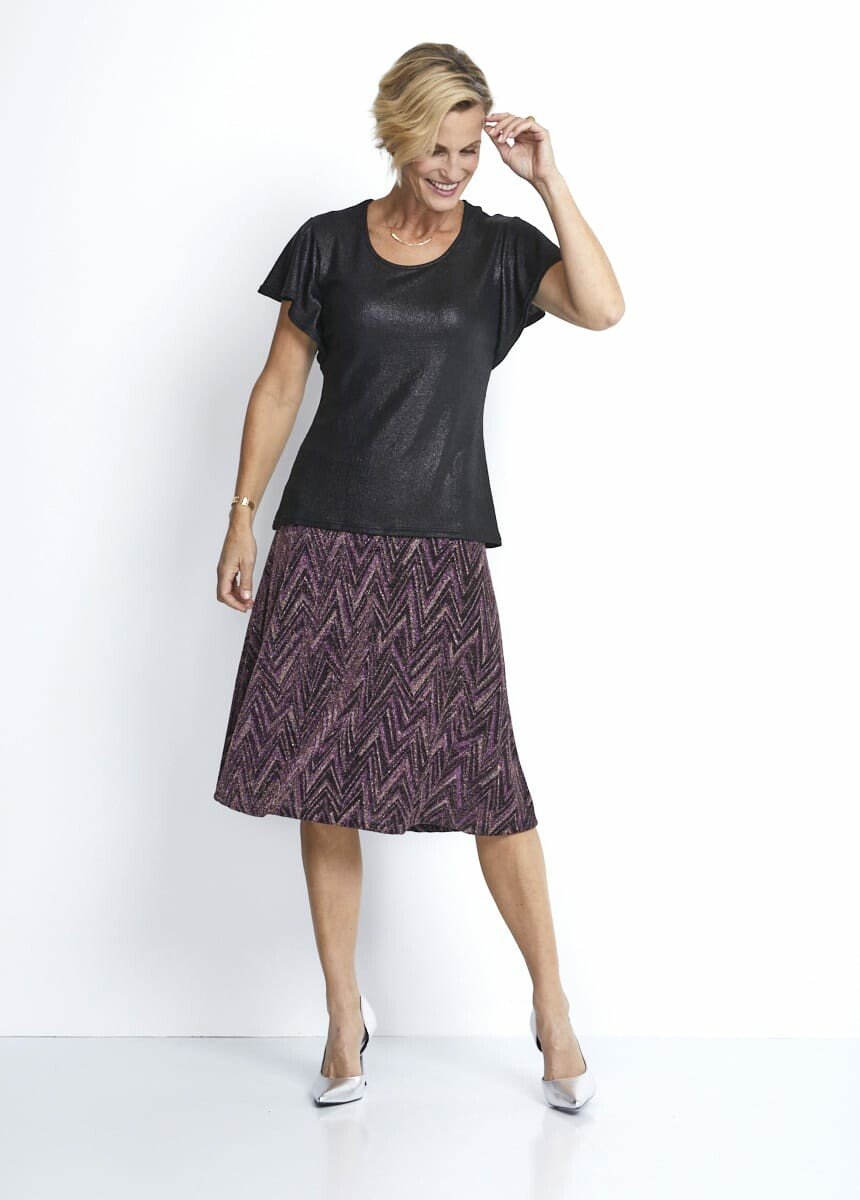 Camiseta_brillante_con_mangas_de_mariposa_Negro_SF1_slim