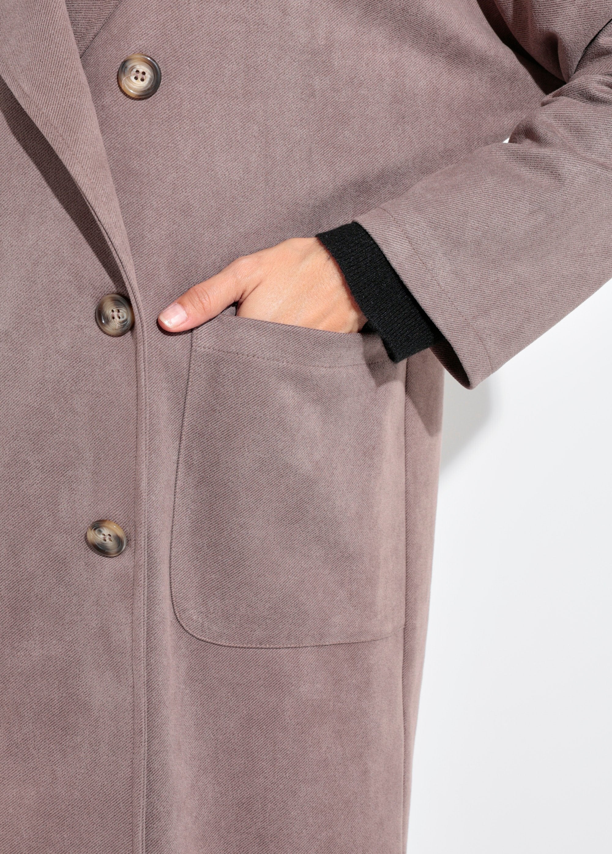 Gabardina_larga,_suave_y_cruzada_Lunar_DE2_slim