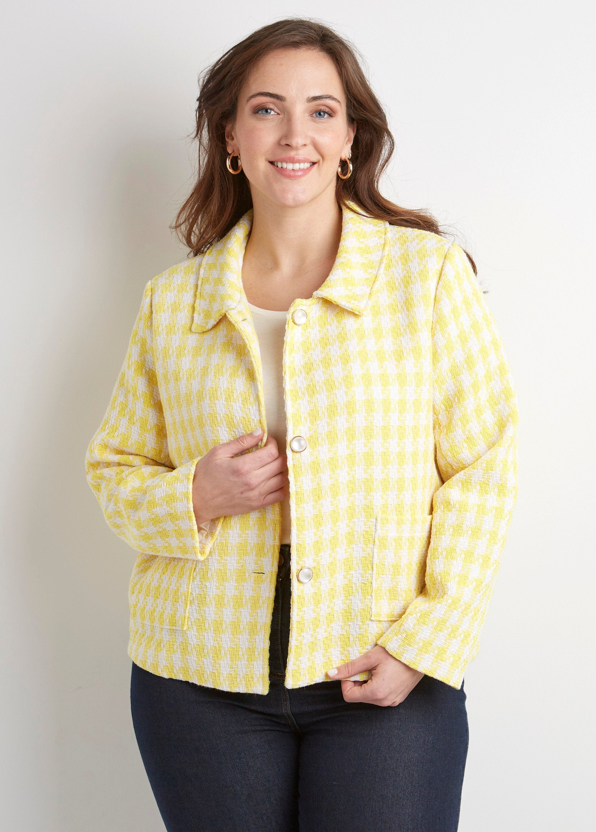 Chaqueta_corta_pata_de_gallo_amarillo_y_blanco_FA1_curvy