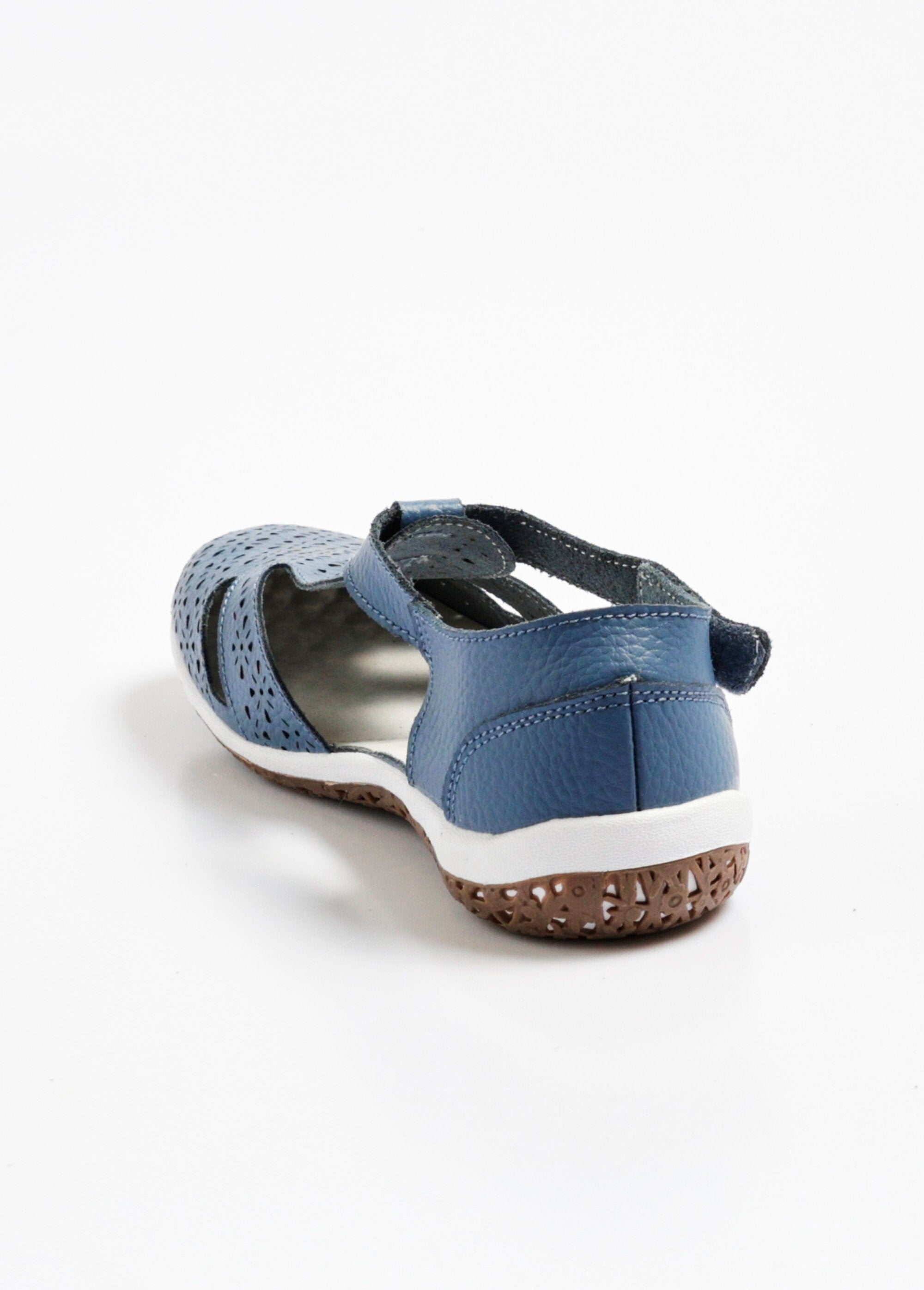 Ballerines_confort_cuir_ajouré_à_scratch_Bleu_DO1_slim