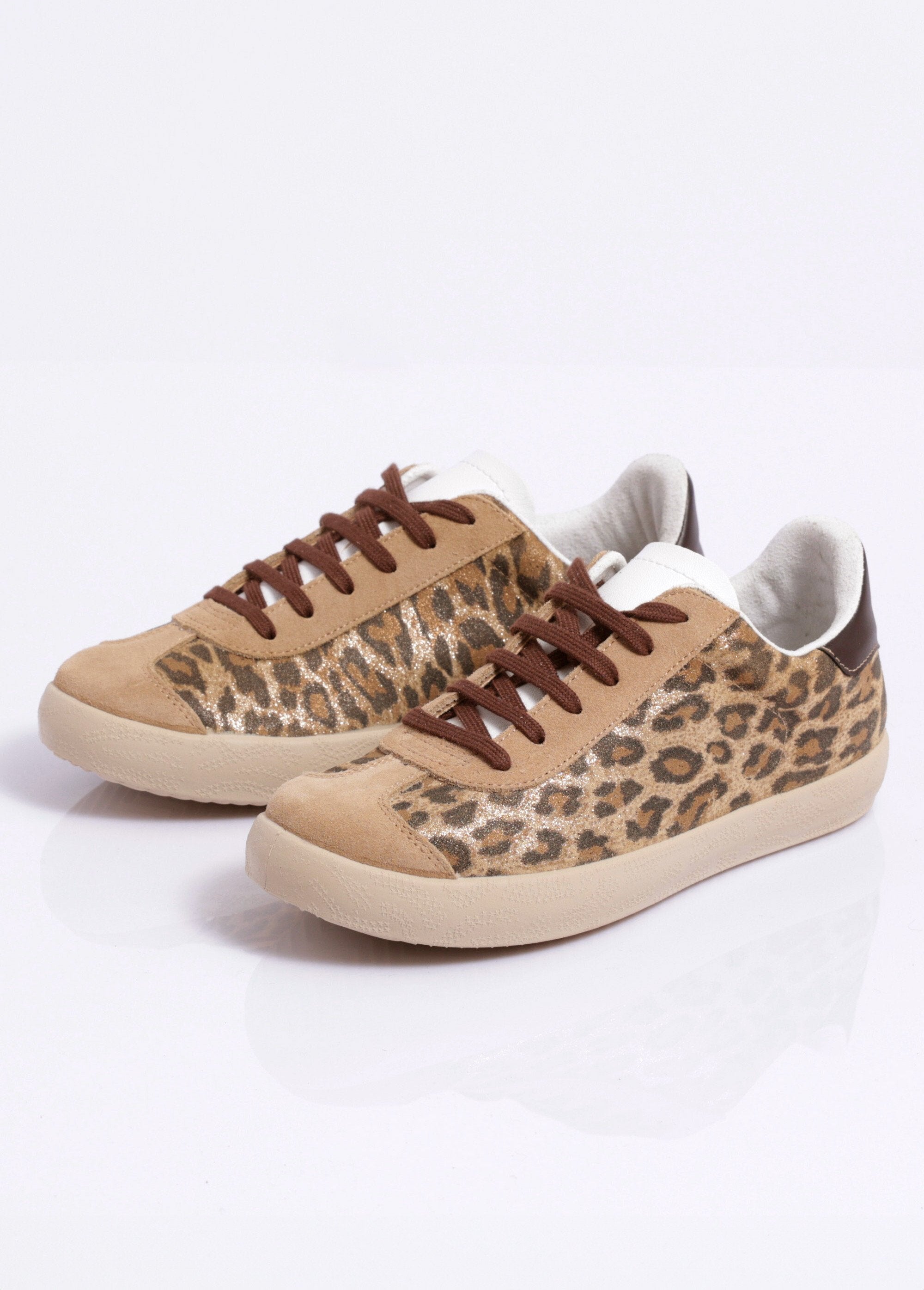 Zapatillas_de_cuña_de_piel_con_estampado_de_leopardo_y_cordones_Leopardo_DE1_slim