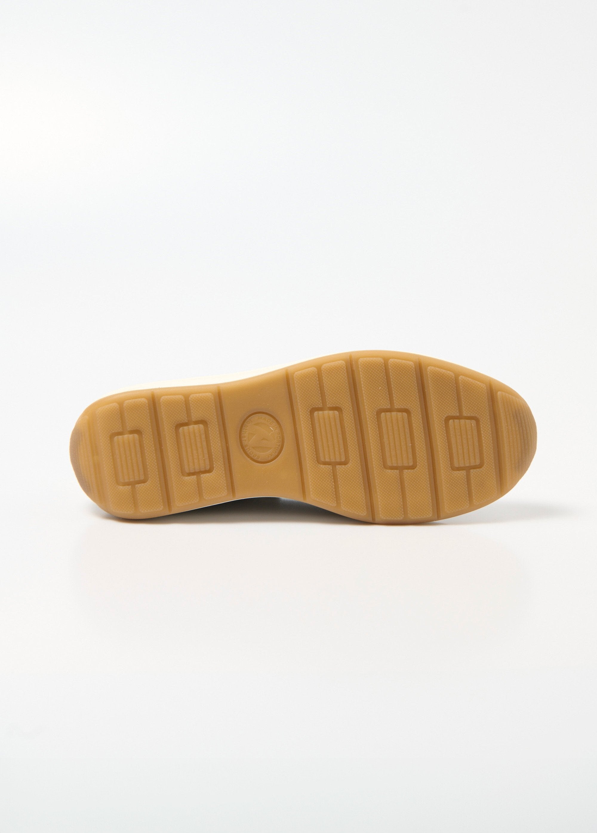 Zapatillas_de_piel_con_cremallera_ancha_Beige_iridiscente_UN1_slim
