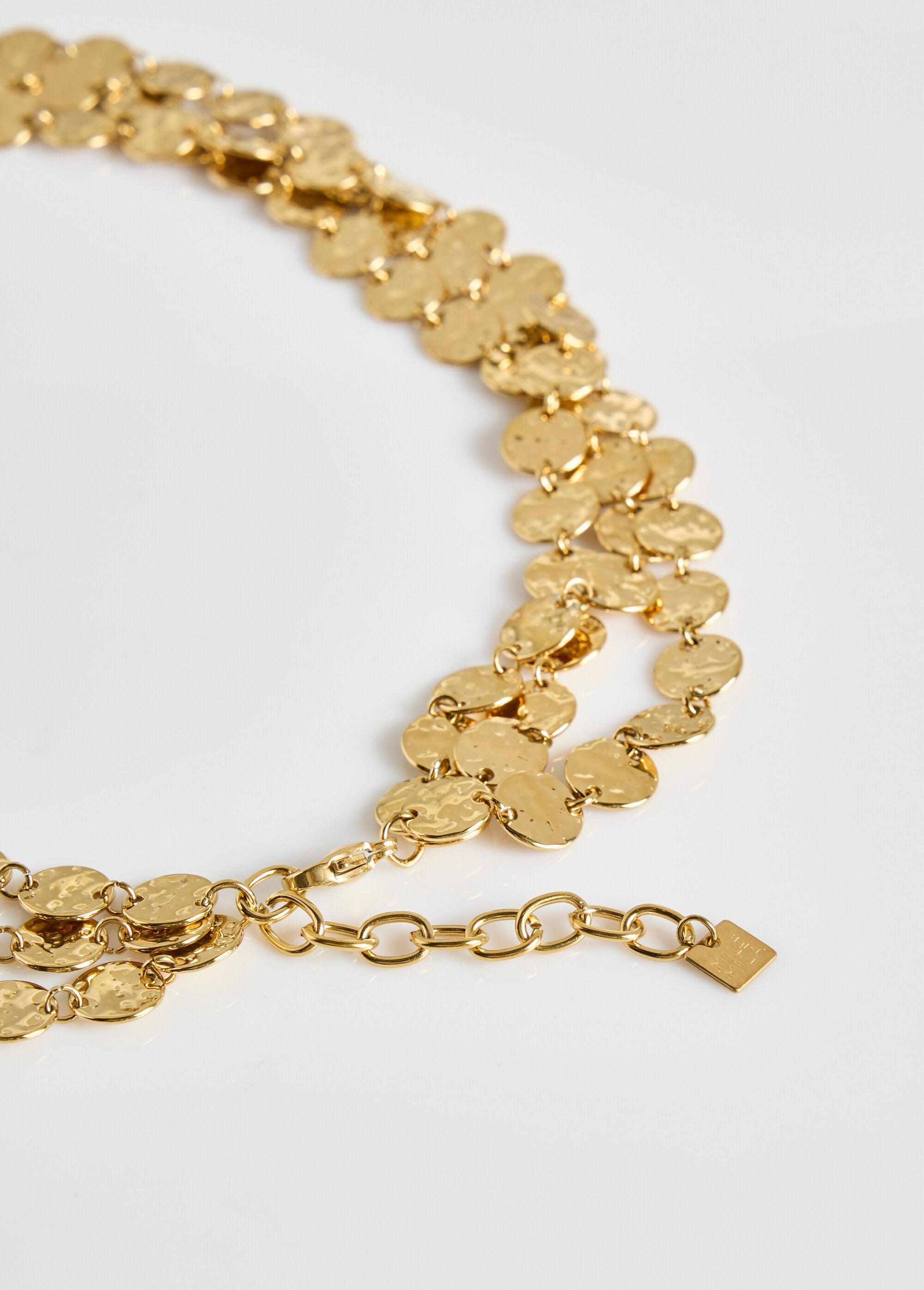 Collier_3_rangs_pastilles_en_acier_inox_Dore_DE2_slim