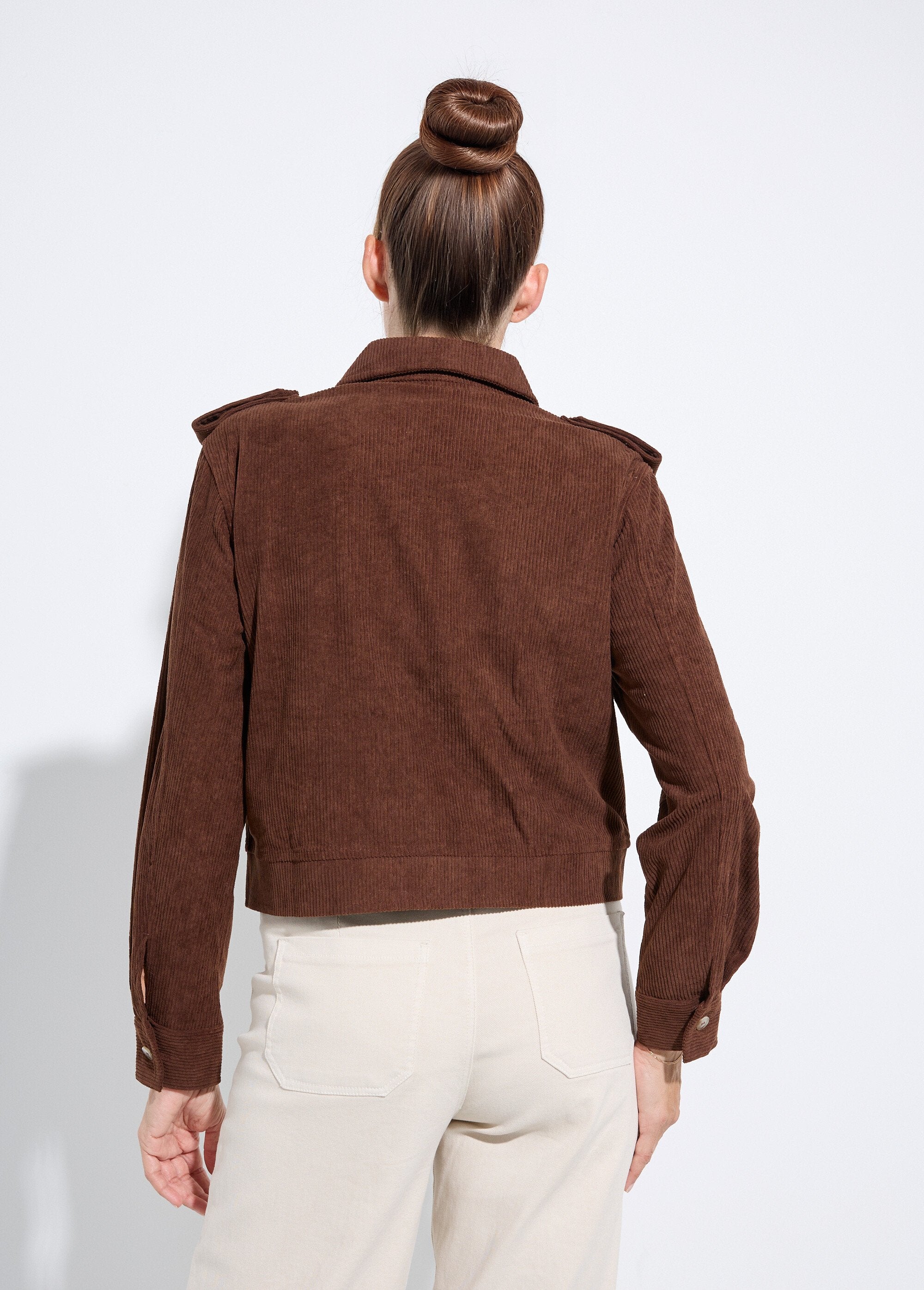 Chaqueta_corta_con_cremallera_en_terciopelo_acanalado_grueso_Castaño_DO1_slim