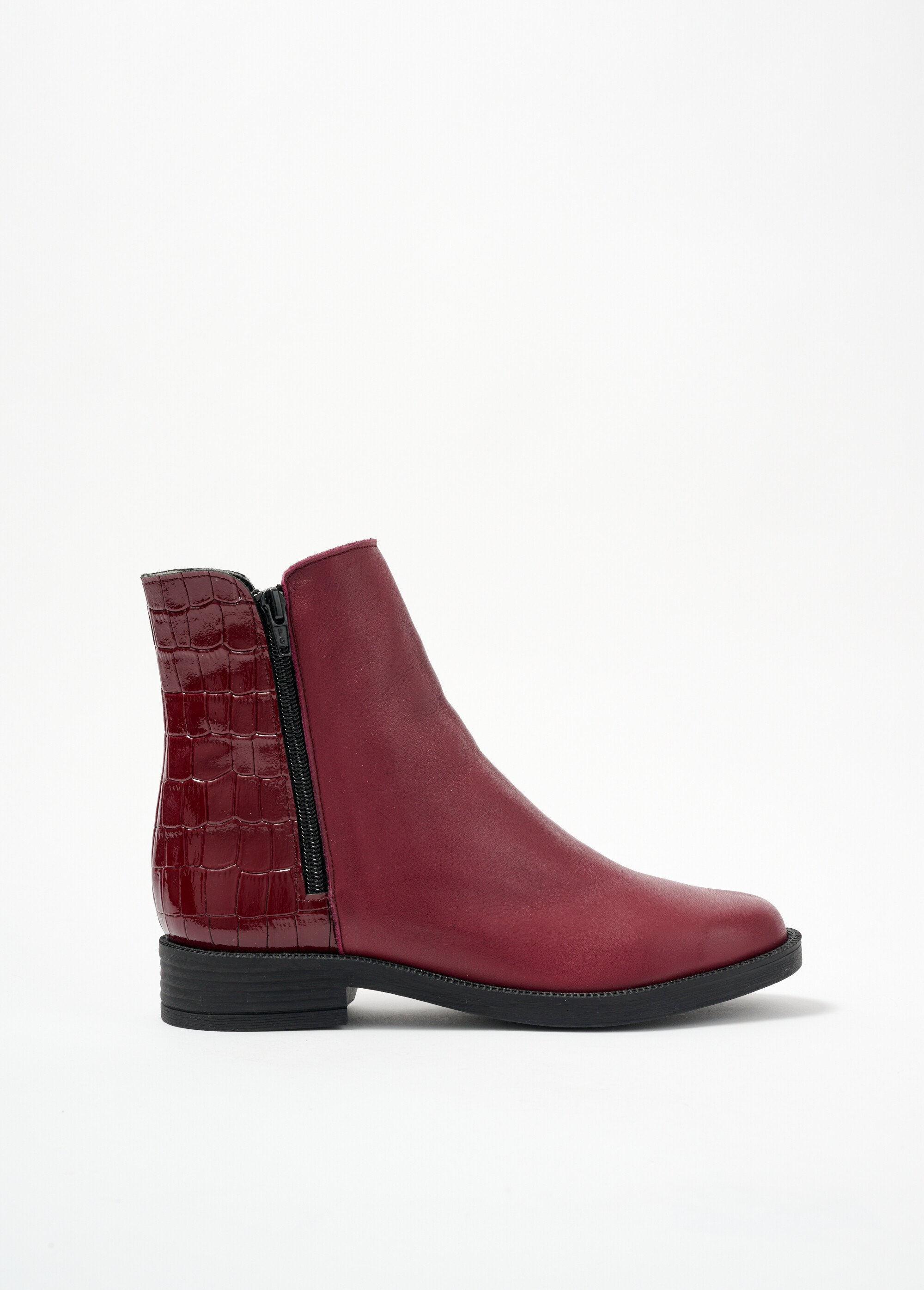 Botas_con_cremallera_de_piel_efecto_cocodrilo_de_ancho_cómodo_Bordeaux_DR1_slim