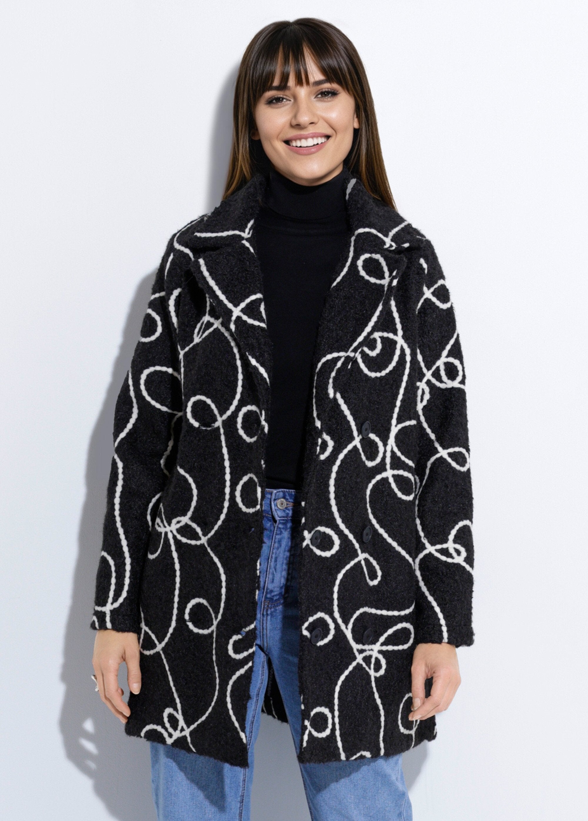 Abrigo_largo_y_elegante_de_lana_hervida_estilo_guisante_Negro_FA1_slim