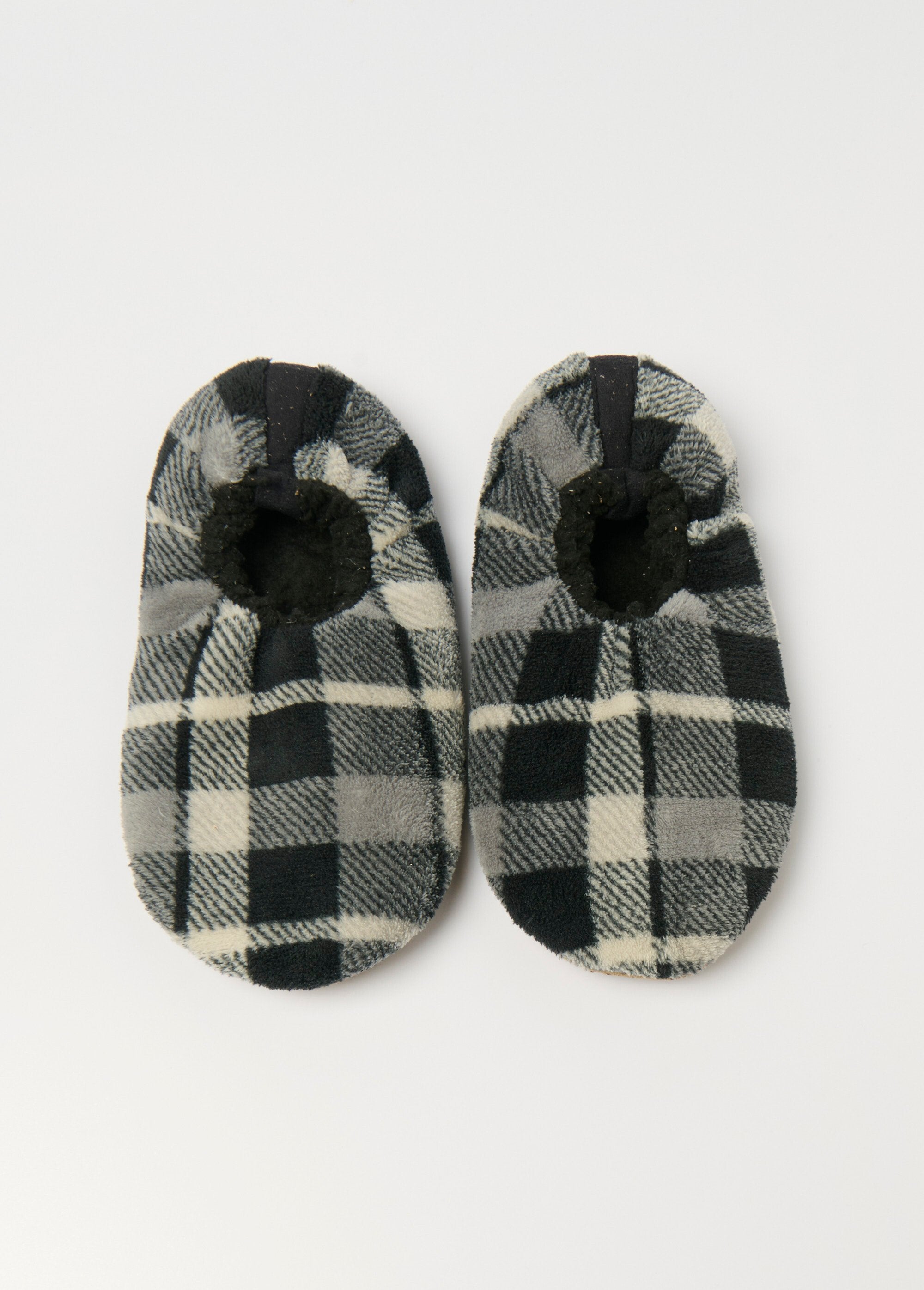 Pantuflas_cálidas,_antideslizantes_y_forradas._Azulejos_grises_FA1_slim
