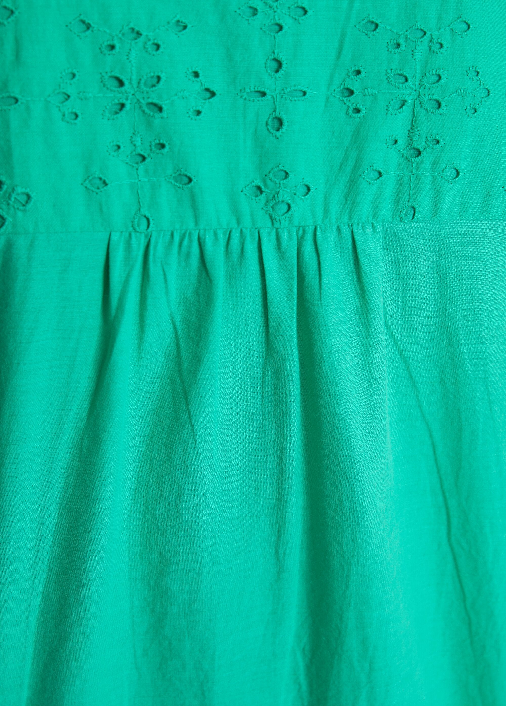 Blusa_bordada_de_manga_corta_Verde_DE4_slim