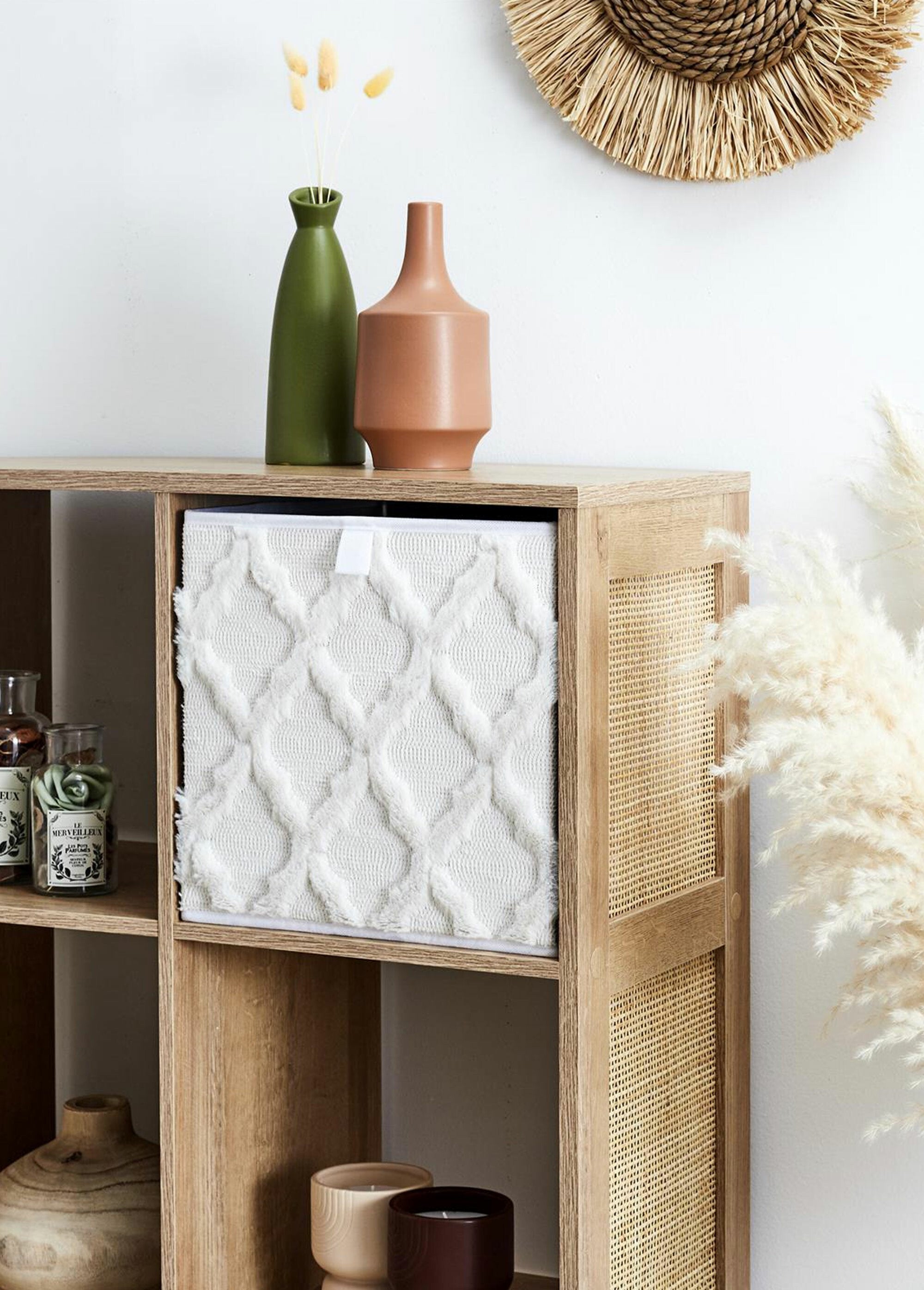 Cubo_de_almacenamiento_plegable_con_decoración_de_piel._Blanco_SF1_slim