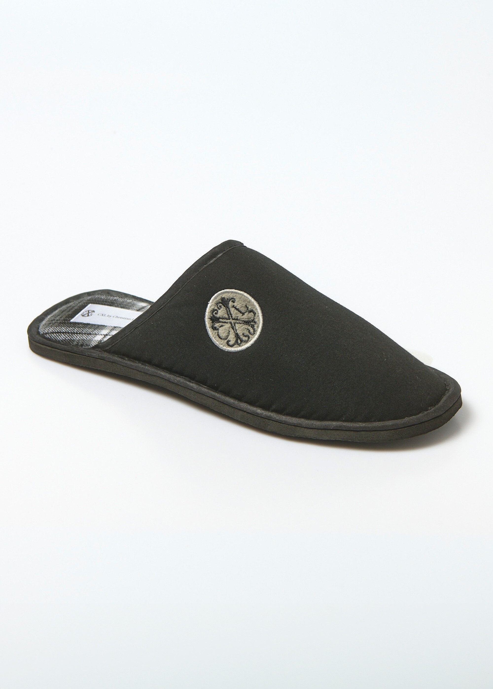 Zapatillas_tipo_mule_con_logotipo_elegante_Negro_FA1_slim