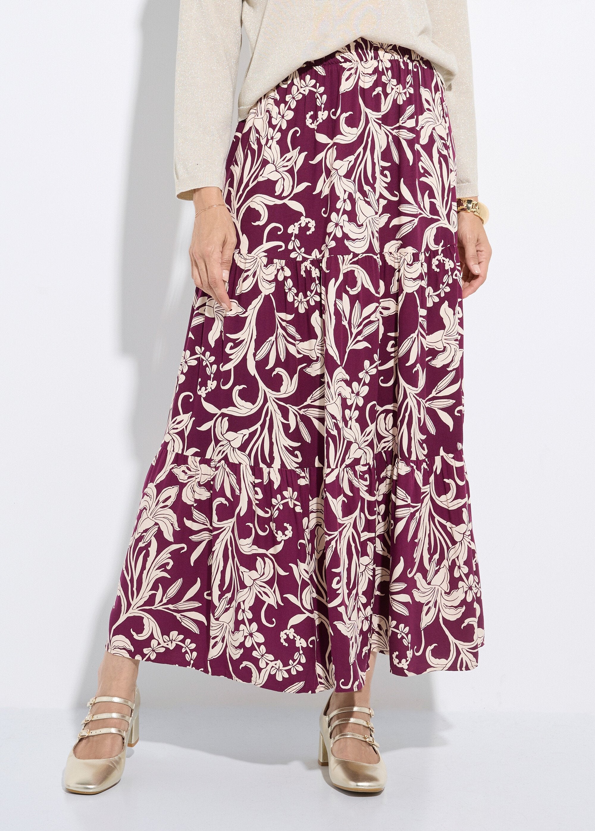 Falda_larga_con_volantes_y_estampado_de_lirios_Morado_y_crudo_FA1_slim
