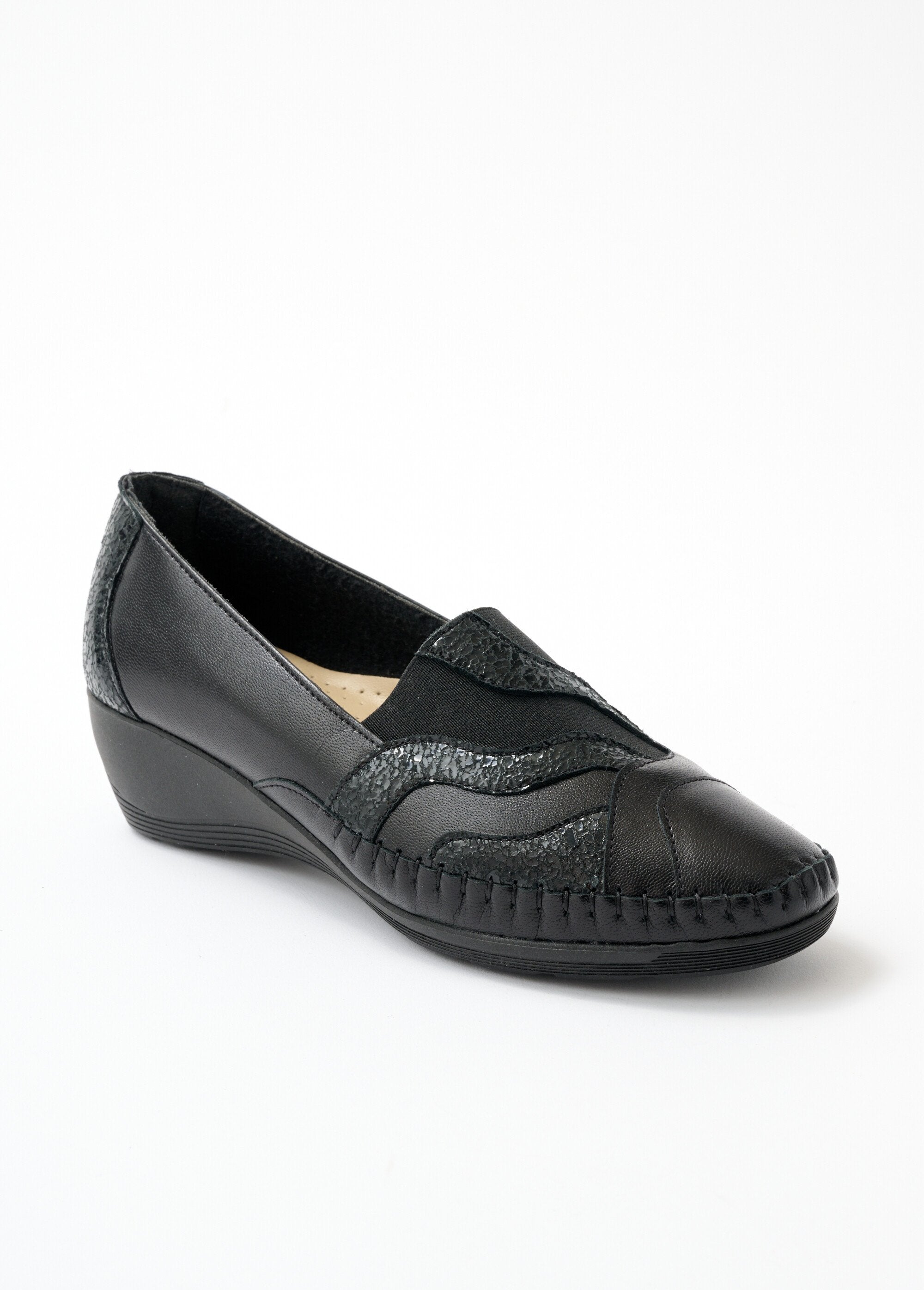 Mocasines_de_piel_anchos_y_cómodos_Negro_FA1_slim