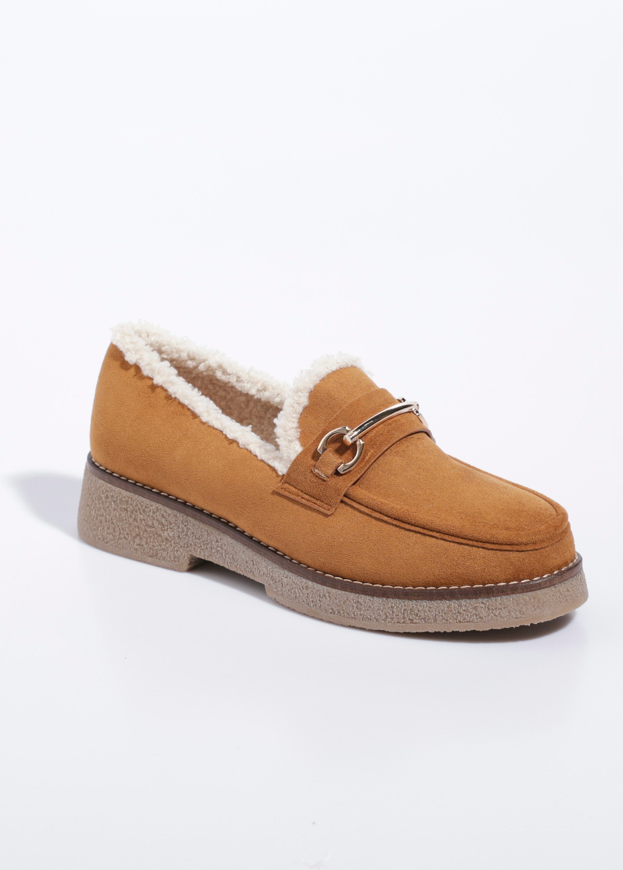 Mocasines_forrados_con_suela_efecto_crepé_camello_FA1_slim