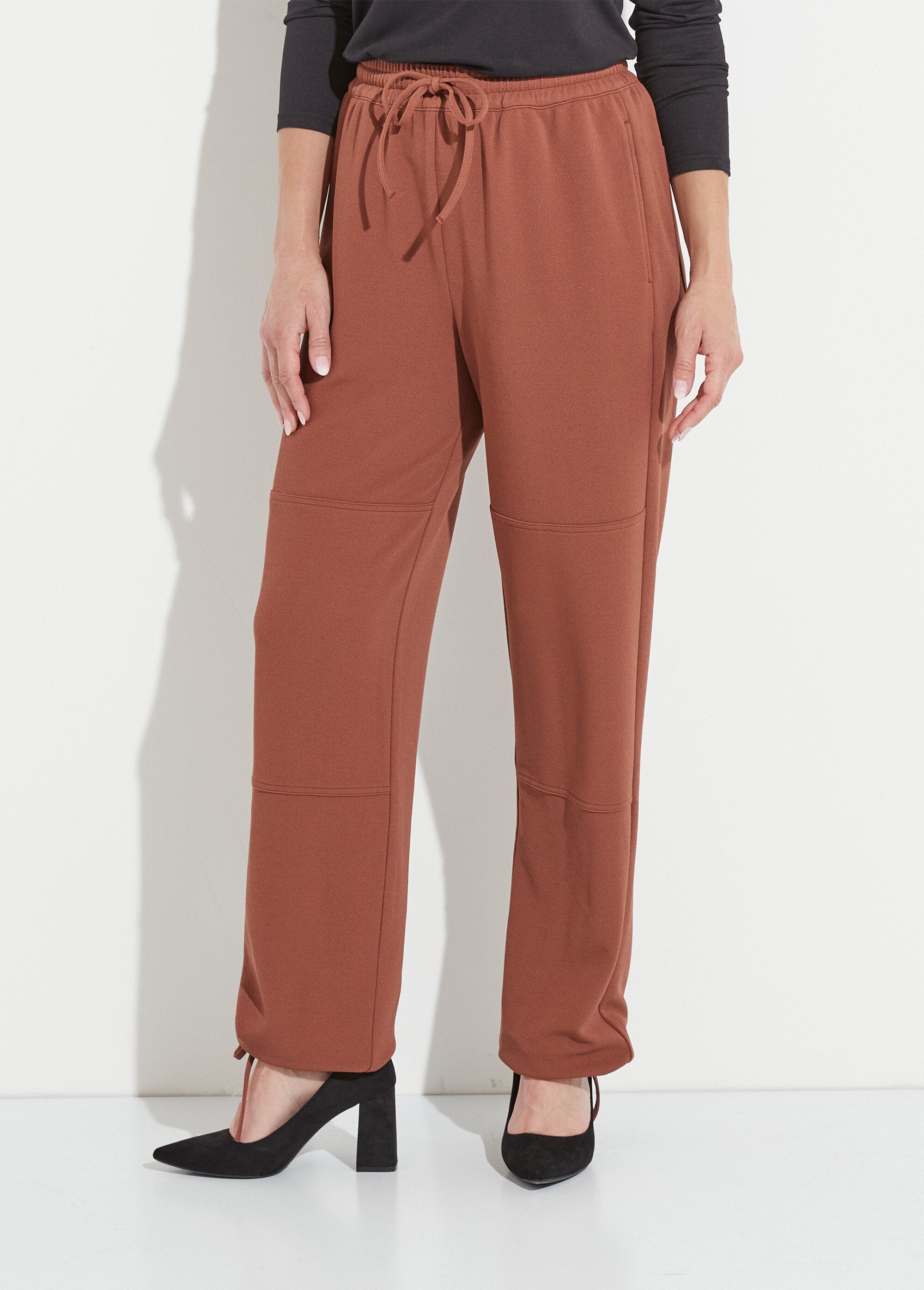 Pantalon_large_ceinture_élastiquée_maille_crêpe_unie_Marron_FA2_slim