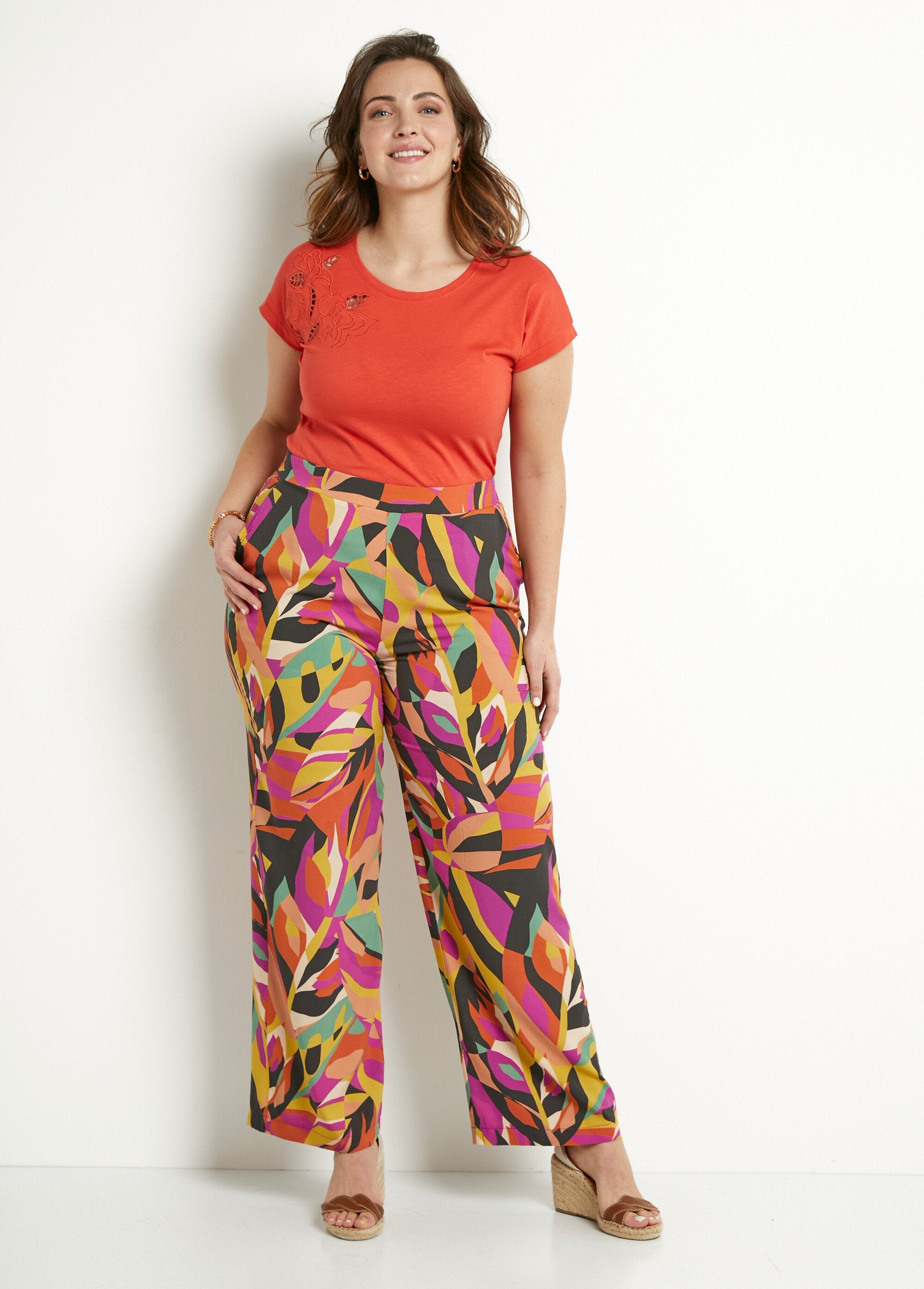 Pantalón_ancho_estampado_cintura_semielástica_Multicolor_SF1_curvy