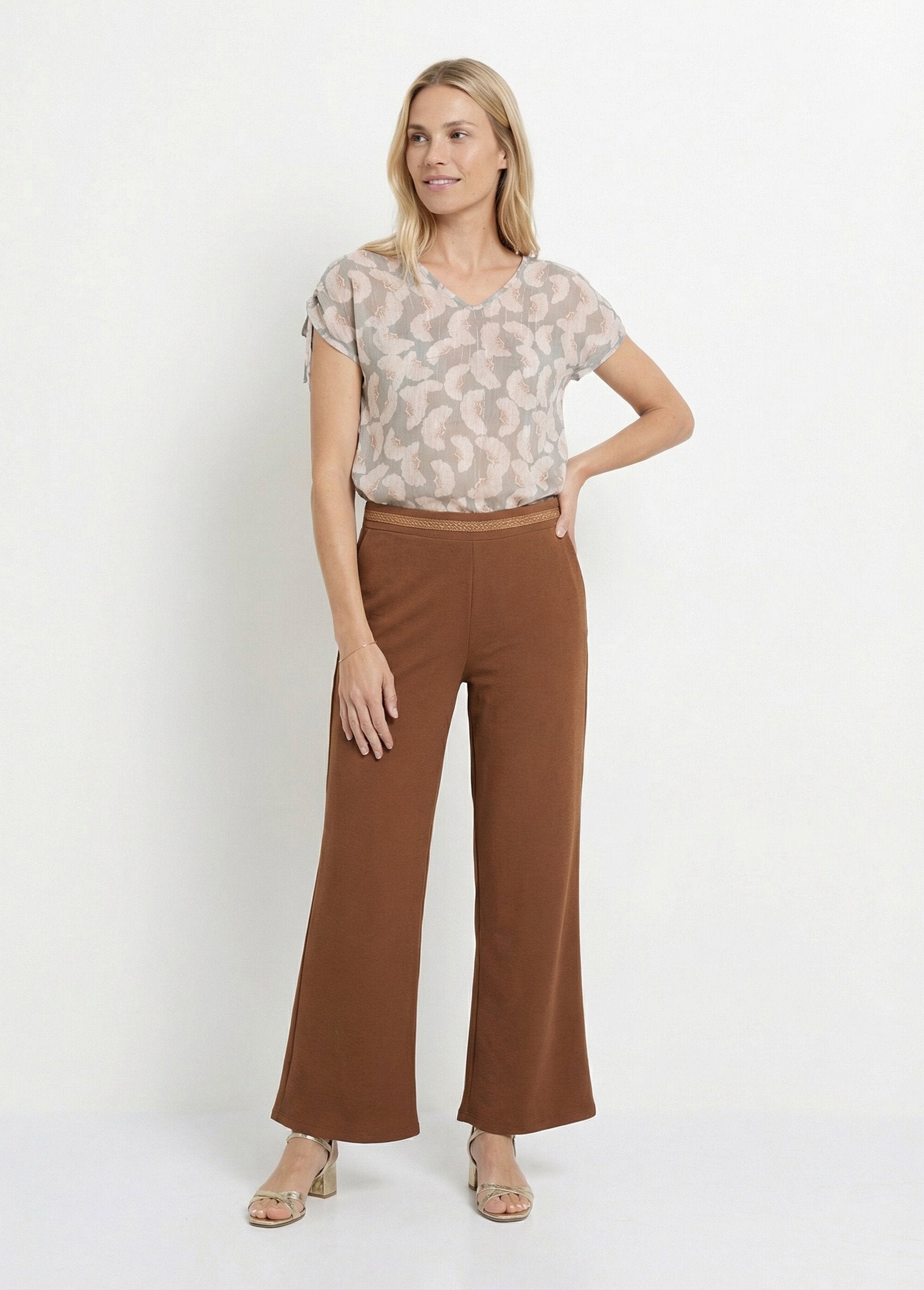 Pantalon_maille_avec_galon_à_la_taille_Camel_SF1_slim