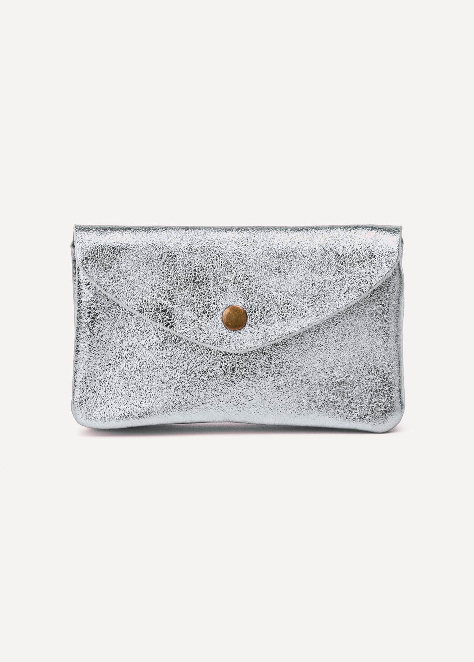 Cartera_de_piel_metalizada_Plata_FA1_slim