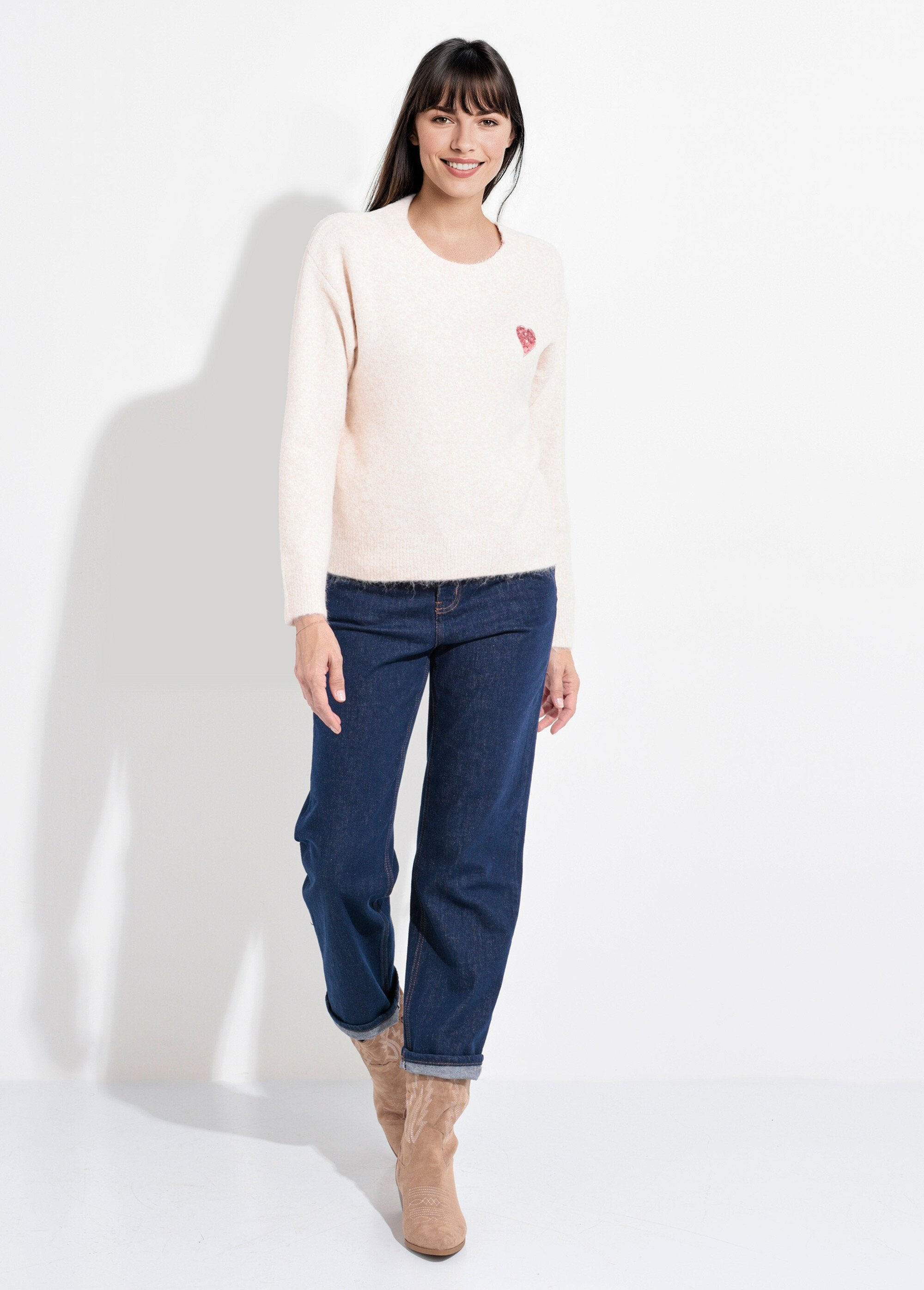 Suéter_de_cuello_redondo_con_detalle_de_patrón_de_lentejuelas._Beige_claro_SF1_slim