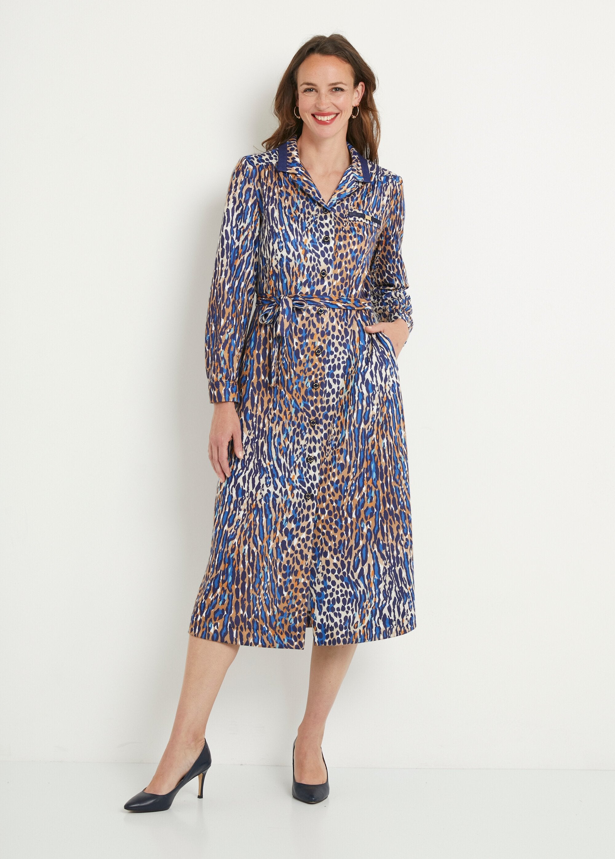 Vestido_blusón_midi_con_estampado_de_leopardo_Marine_et_camel_FA1_slim