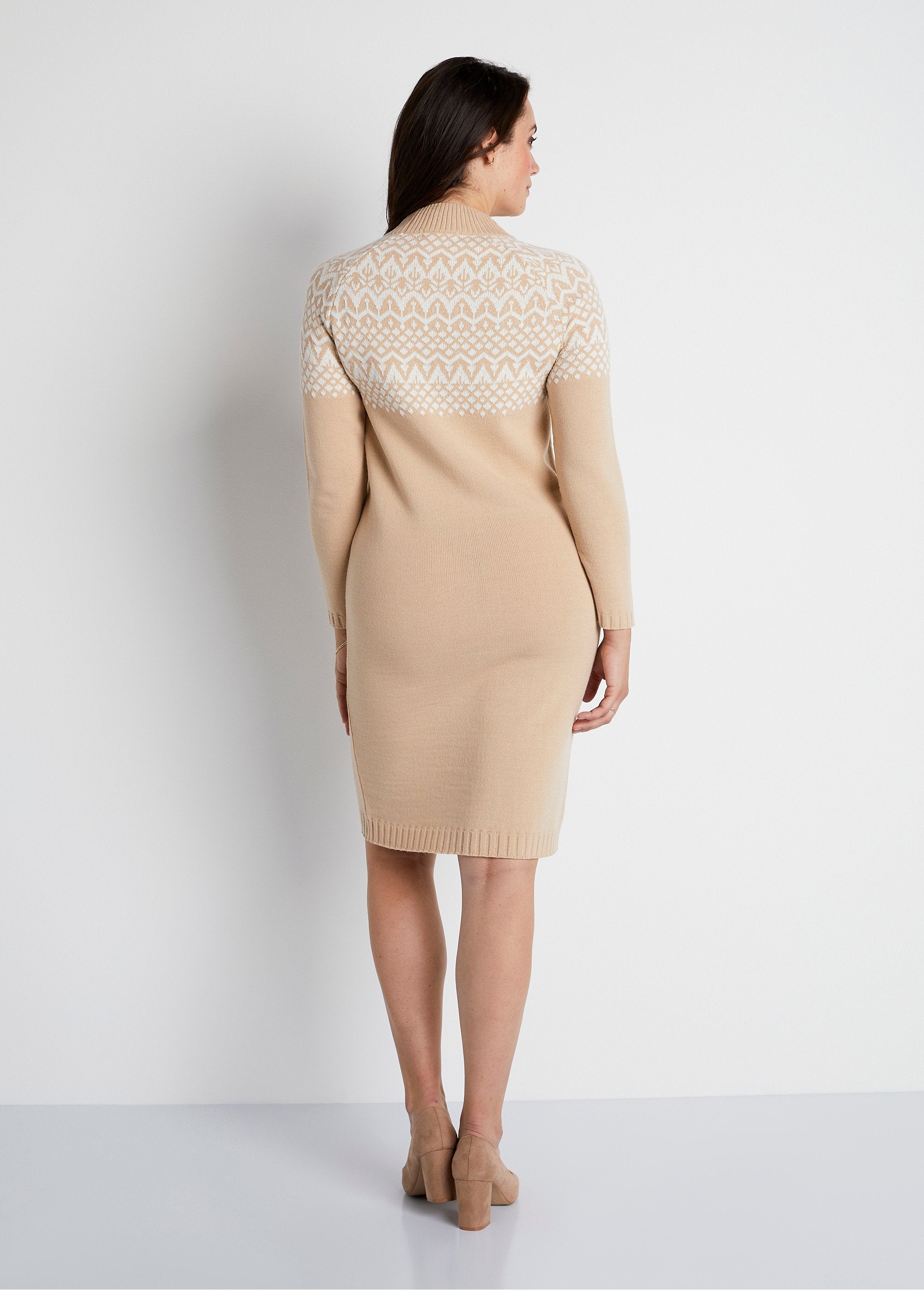 Vestido_jersey_corto_de_punto_jacquard_Beige_y_crudo_DO1_curvy