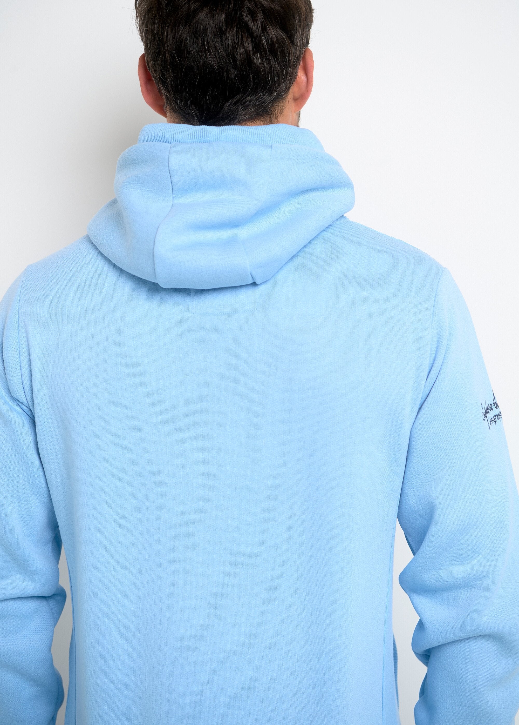 Sudadera_con_capucha_de_manga_larga_y_media_cremallera_Cielo_azul_DO2_slim