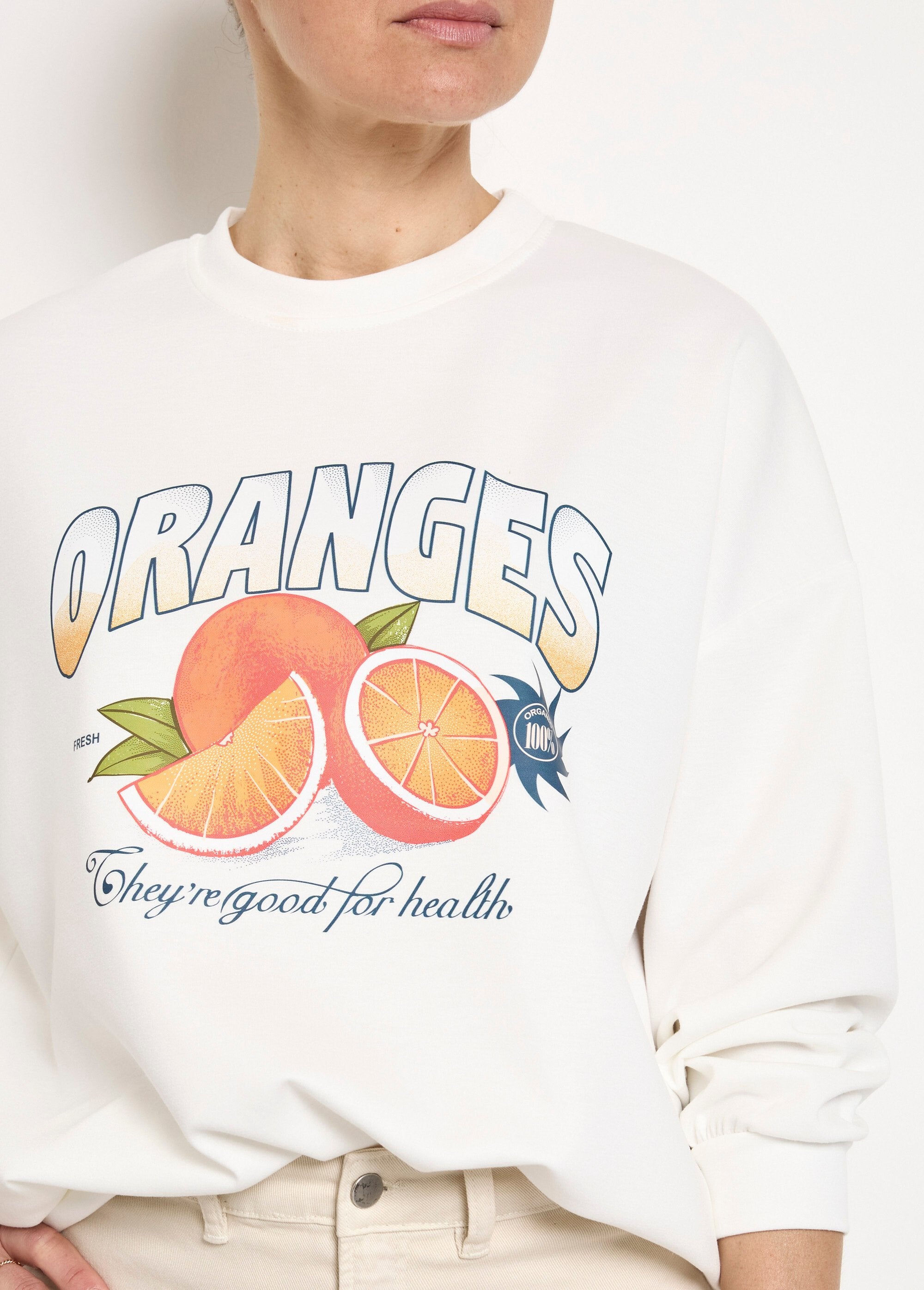 Sudadera_de_cuello_redondo_con_estampado_de_limones_de_punto_suave_Blanco,_Blanca_DE1_slim