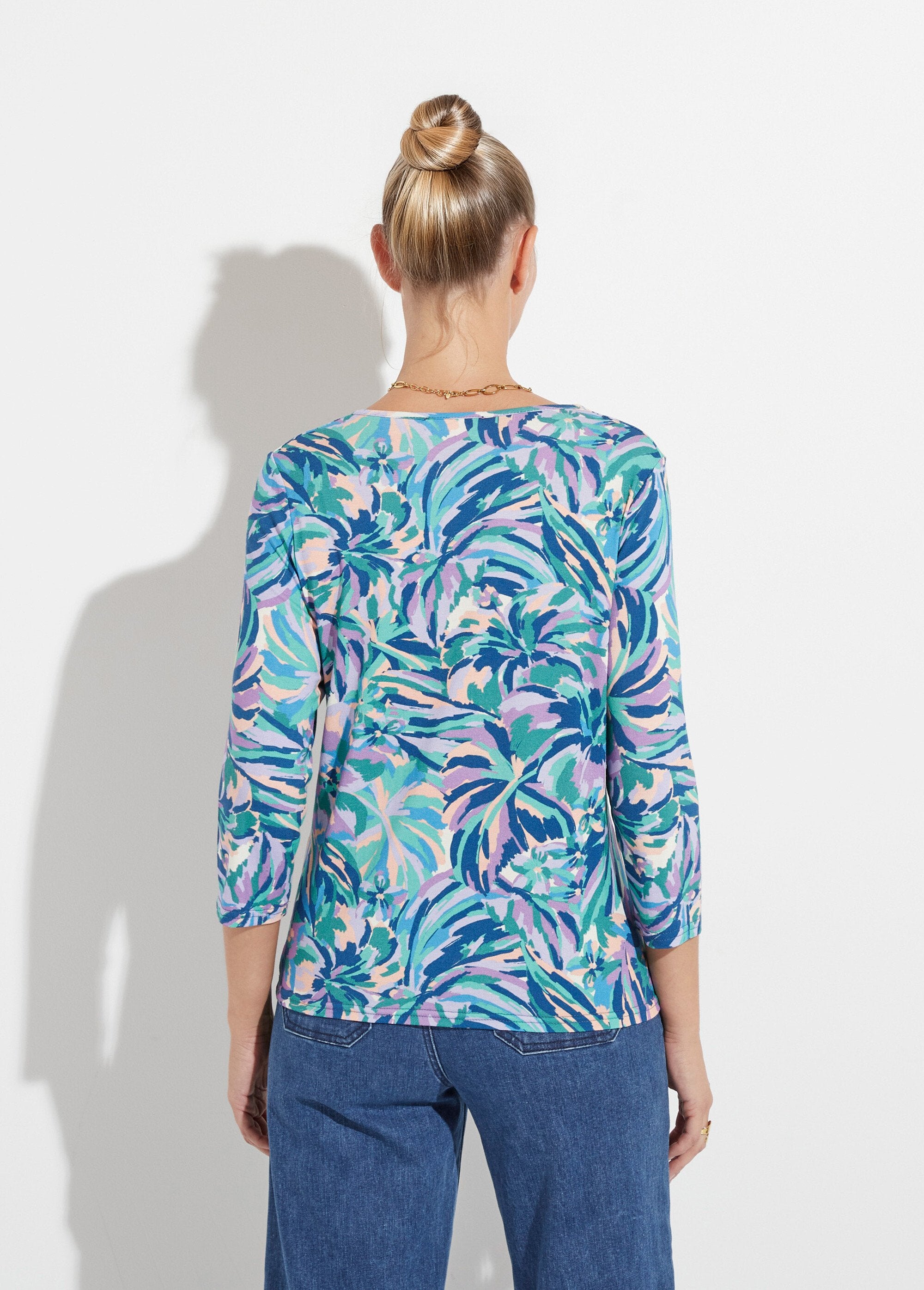 Camiseta_de_cuello_redondo_con_mangas_3/4_Plano_DO1_slim