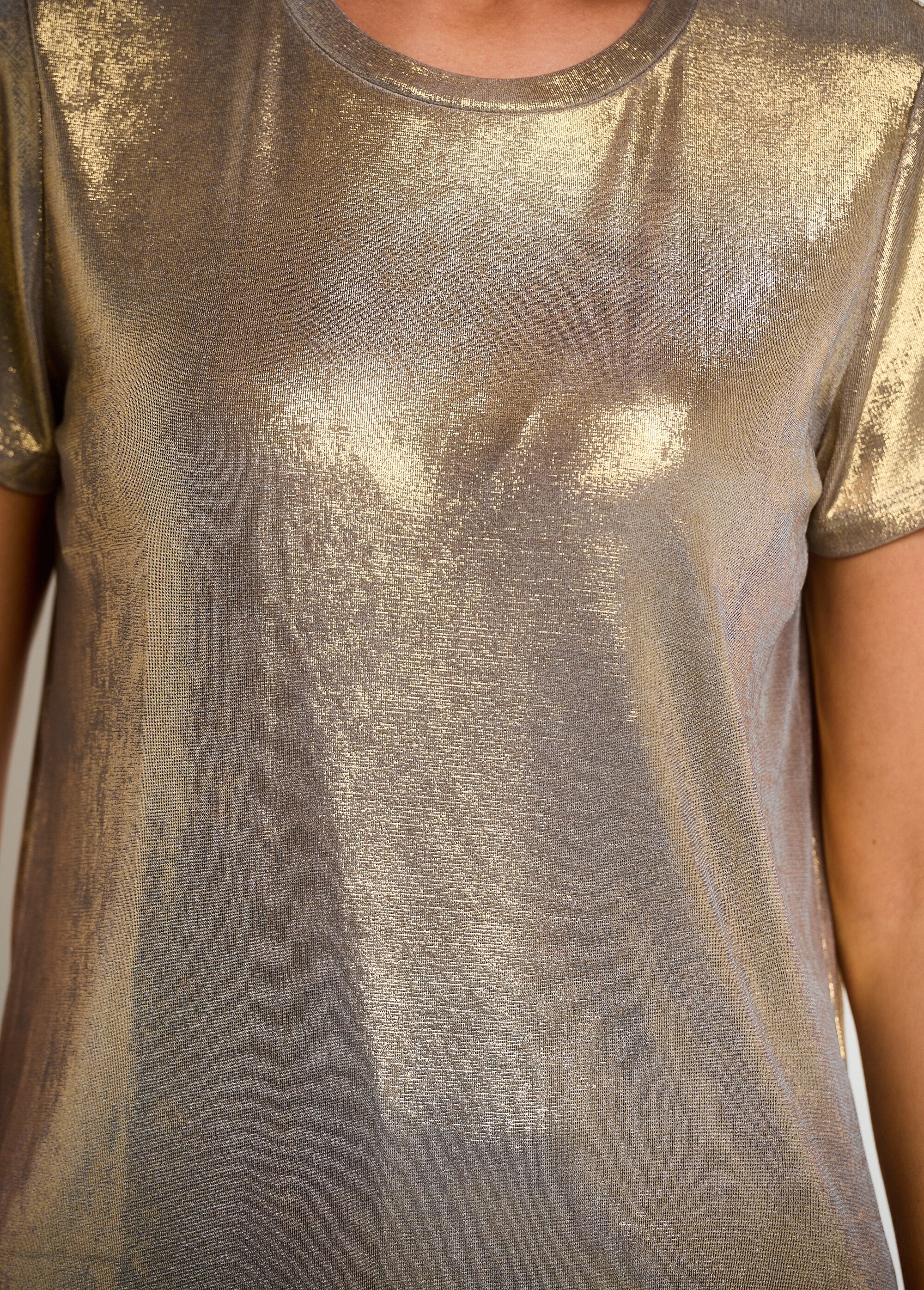 Camiseta_metálica_de_manga_corta_Oro_DE2_slim