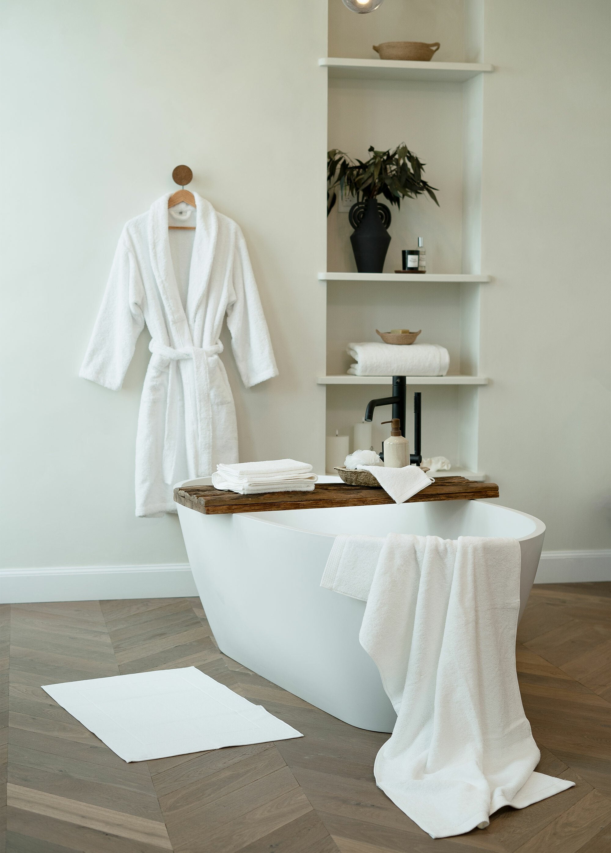 Alfombra_de_baño_de_felpa_con_borde_fino_Blanco_SF1_slim