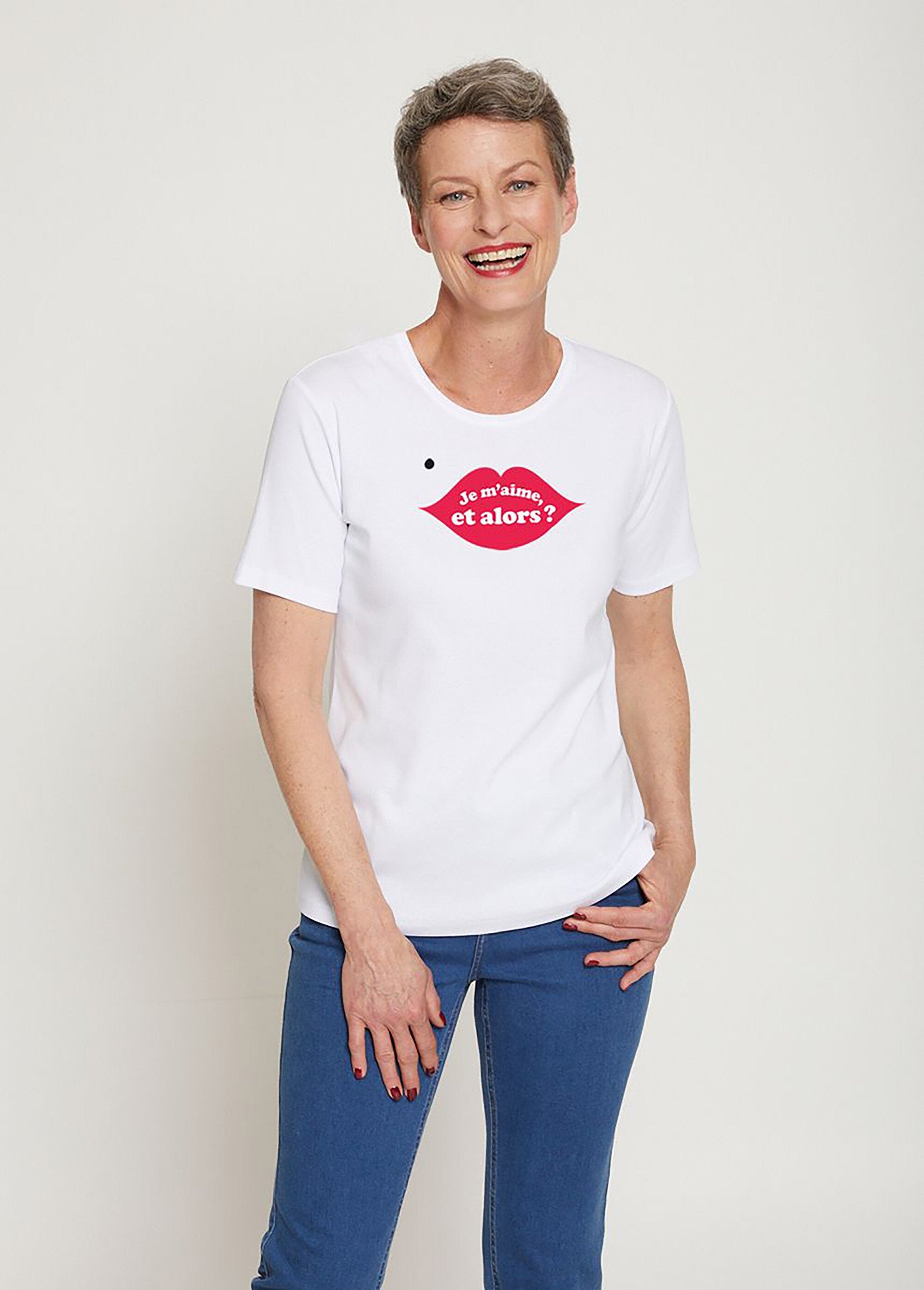 Camiseta_de_algodón_orgánico_de_corte_recto_con_mensaje_Crudo_FA1_slim