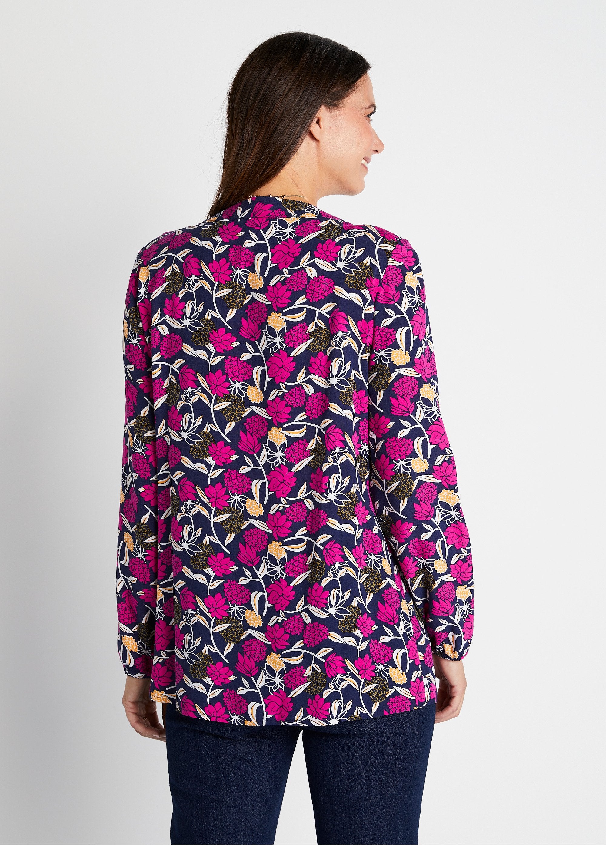 Túnica_larga_suelta_con_estampado_floral_Estampado_fucsia_DO1_slim