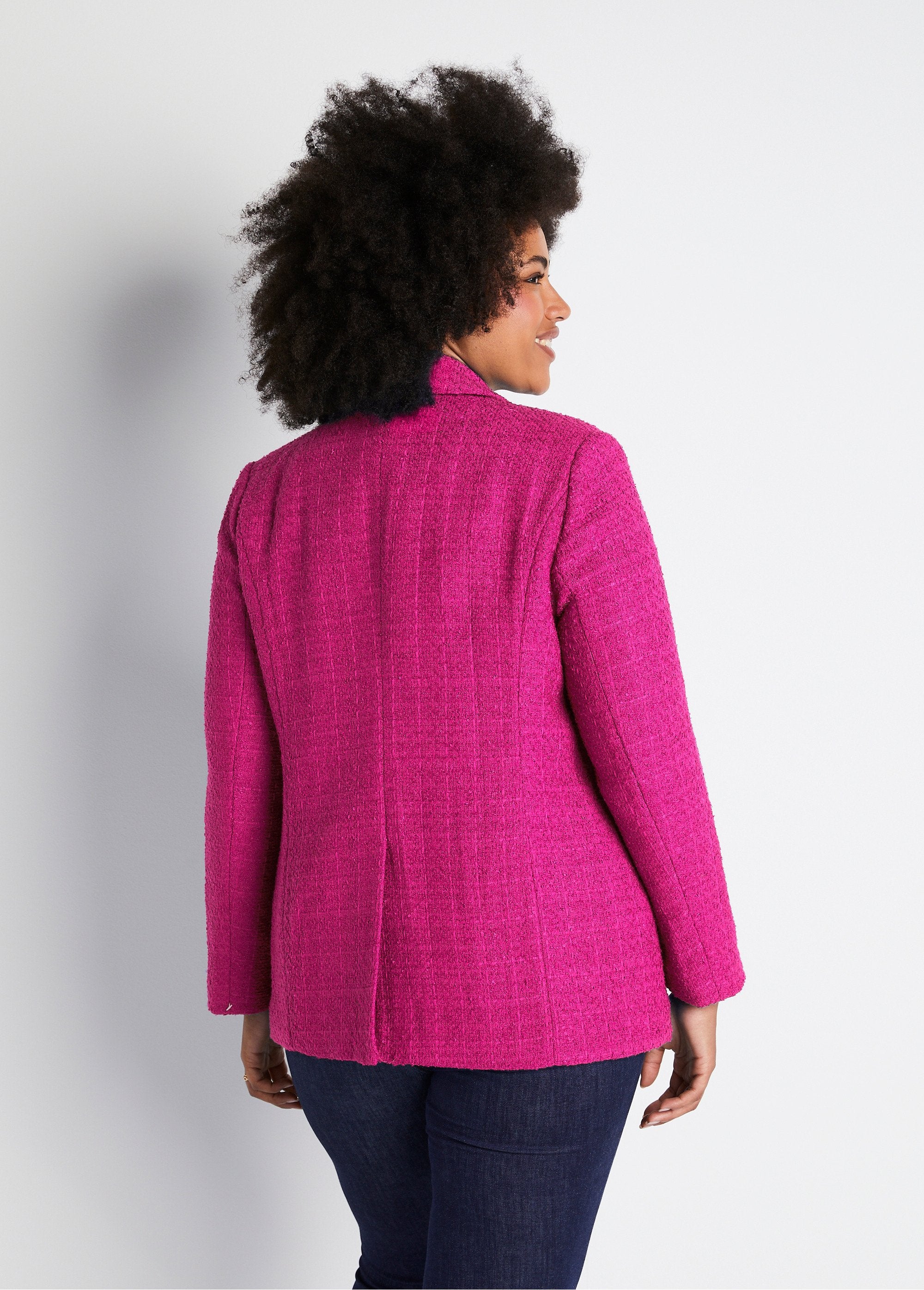 Chaqueta_recta_abotonada_en_tejido_de_cesta_con_cuello_sastre_Fucsia_DO1_curvy